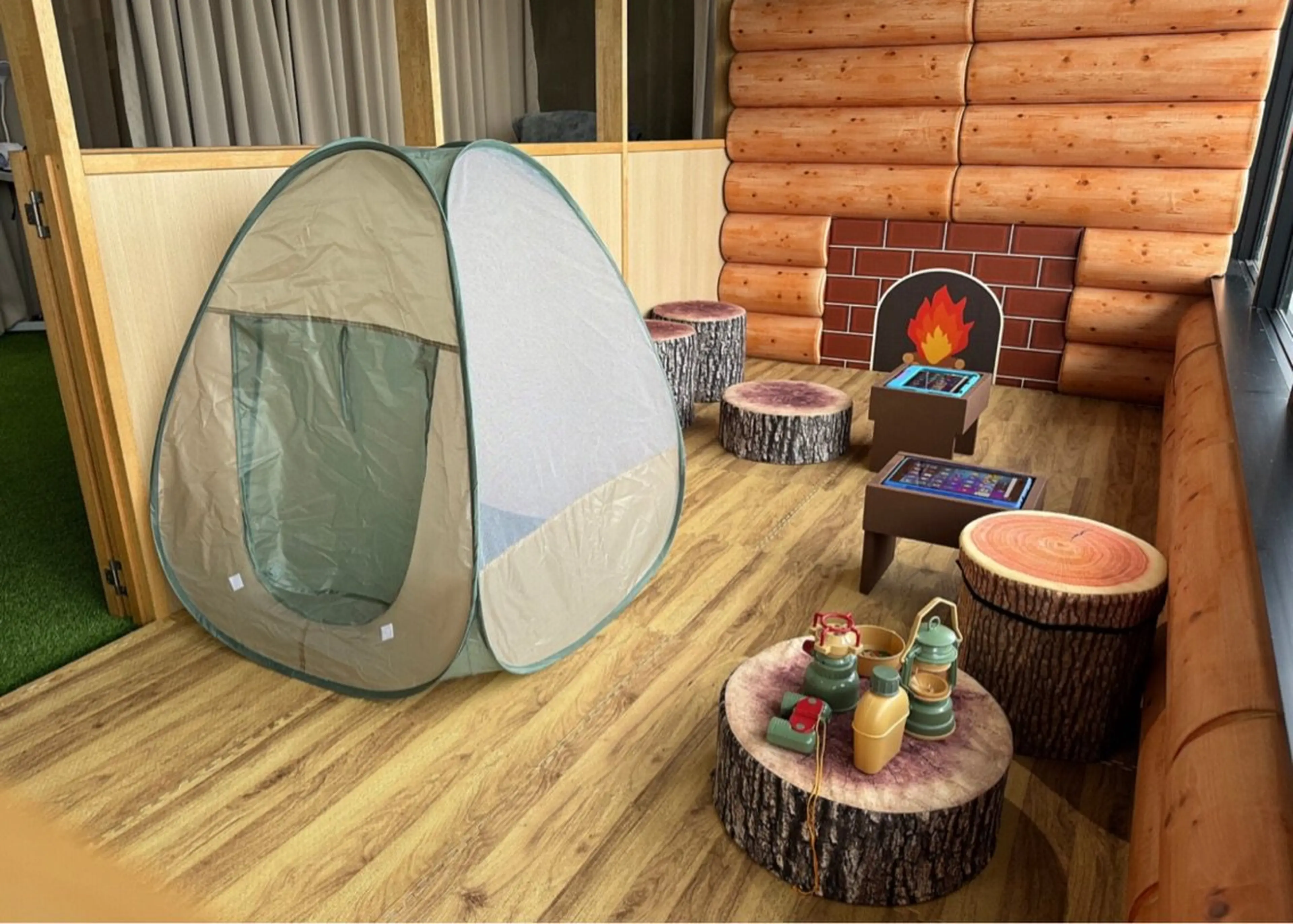 NARERUの内観・外観2