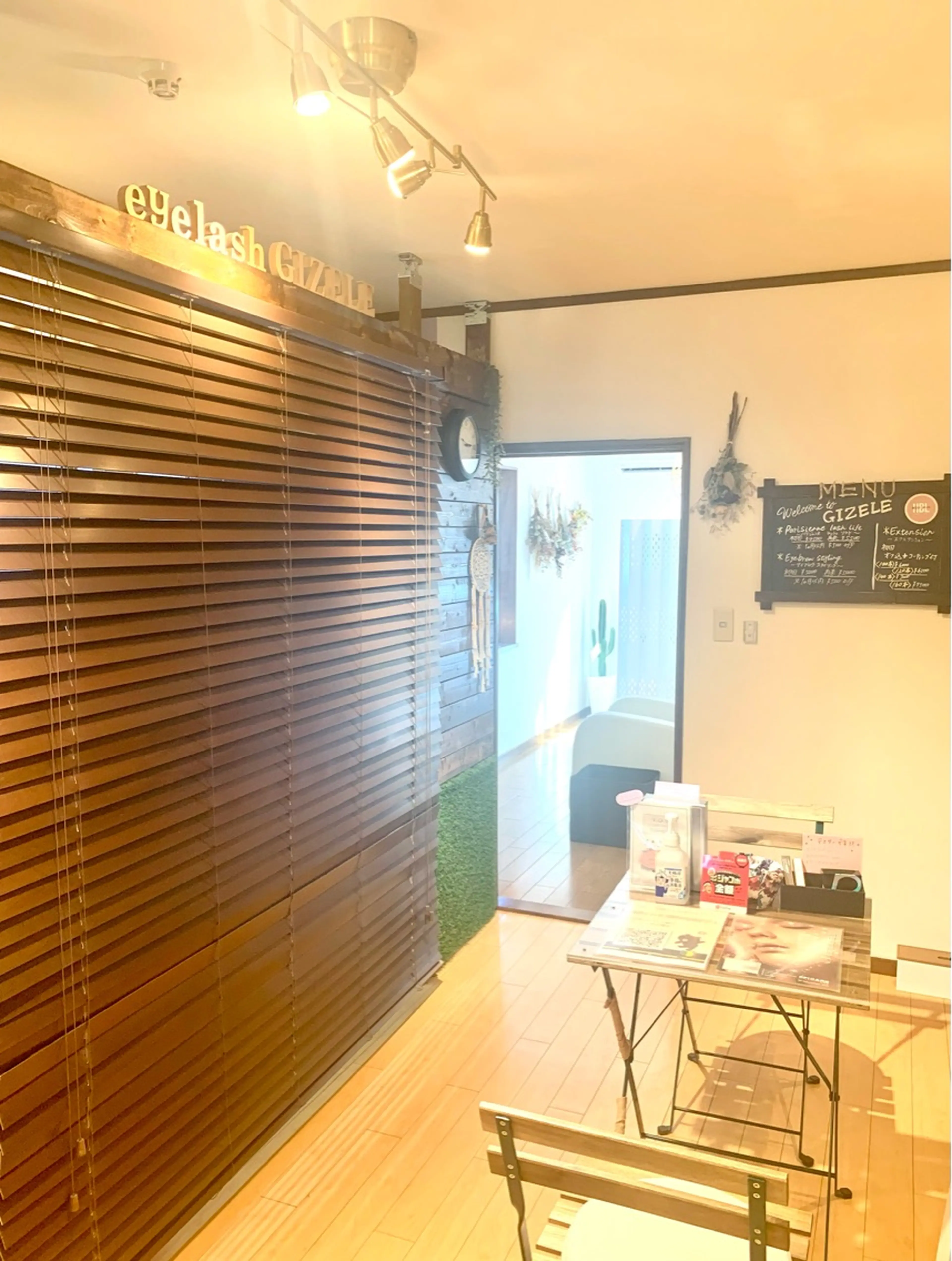 ebisu eyelash  GIZELE ひばりヶ丘店の内観・外観2