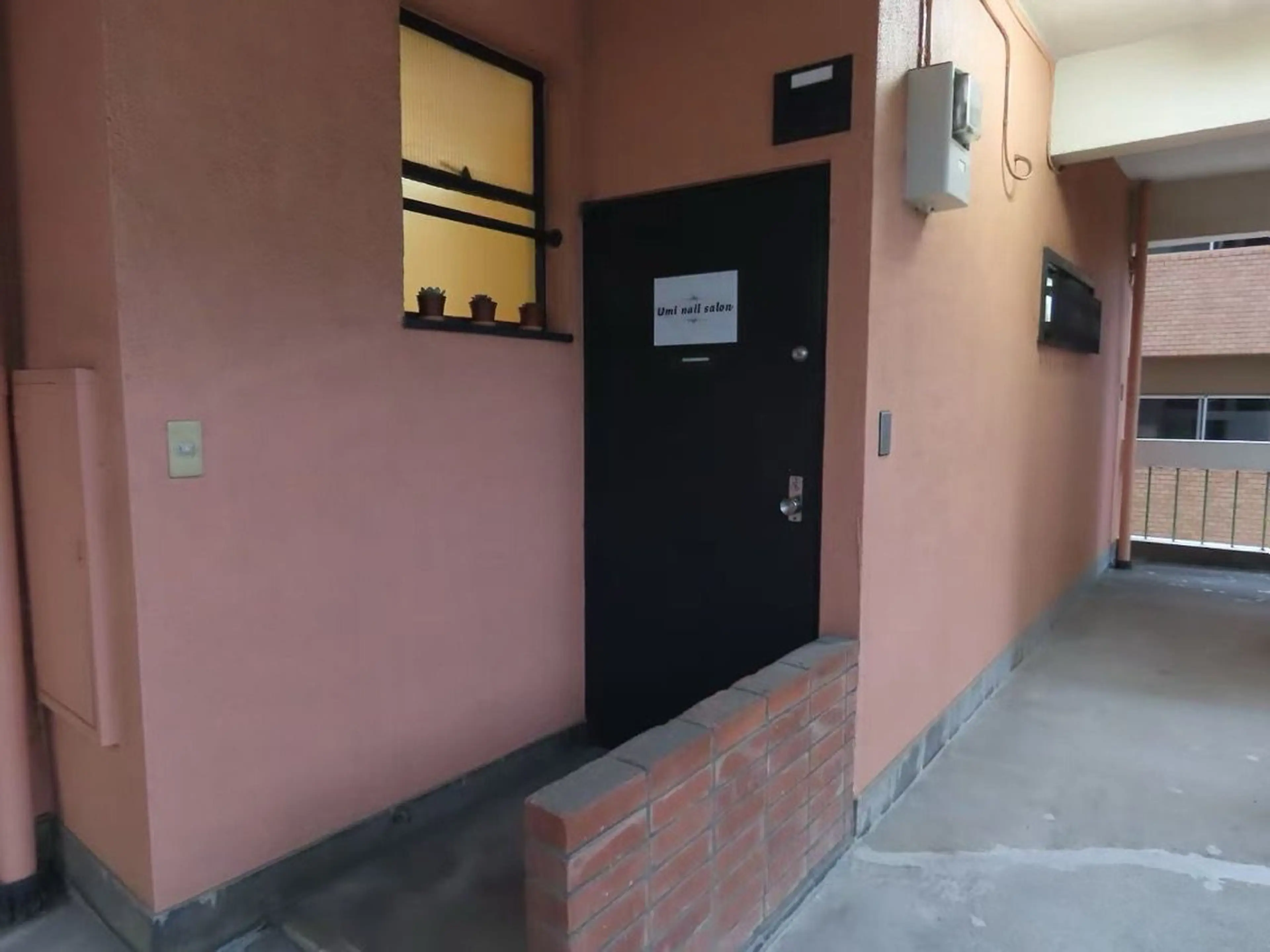 Umi nail salonの内観・外観1