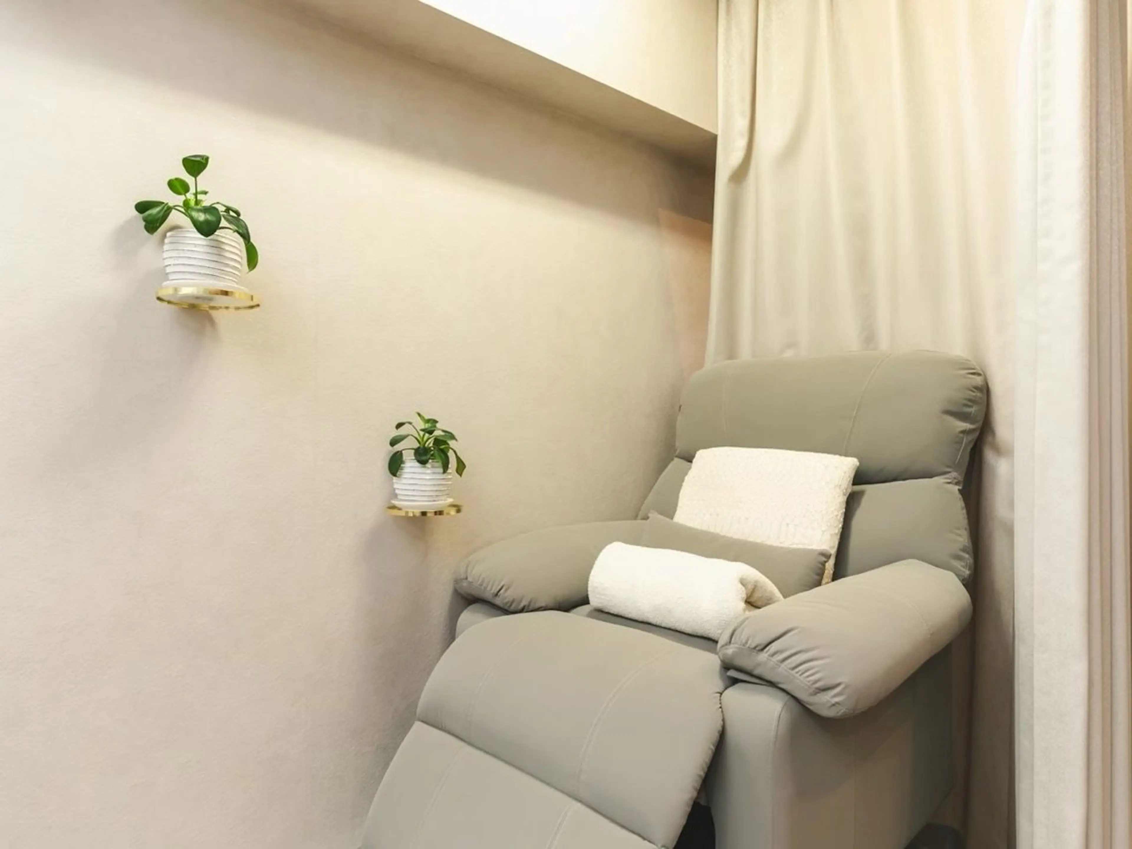 NAILS GARDENの内観・外観2