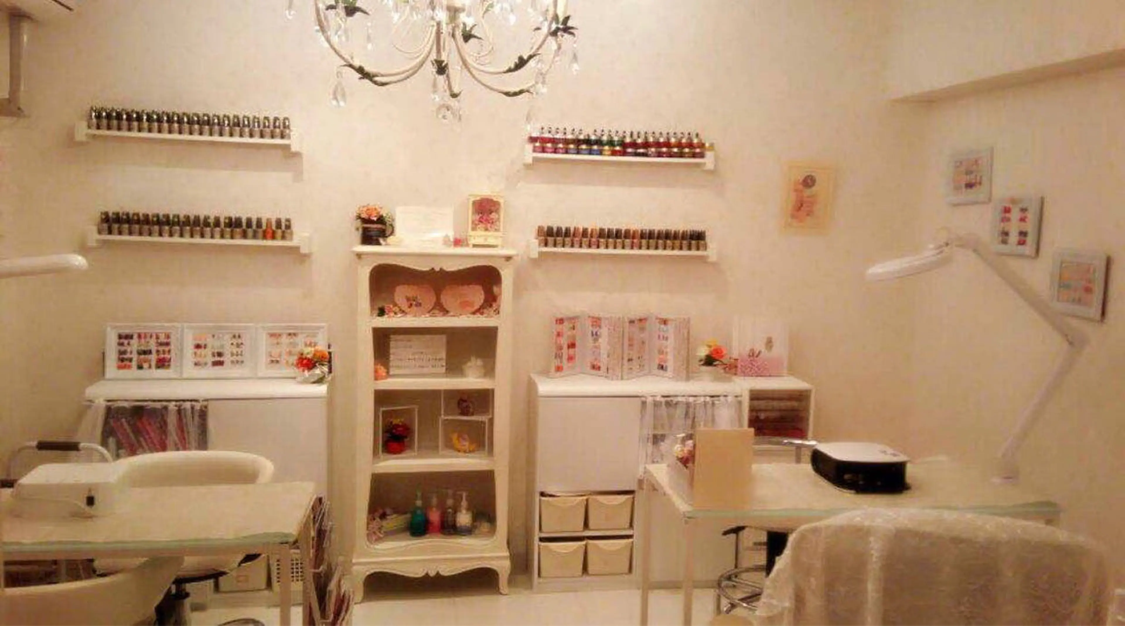 エンジェル ヒーリングの内観・外観1