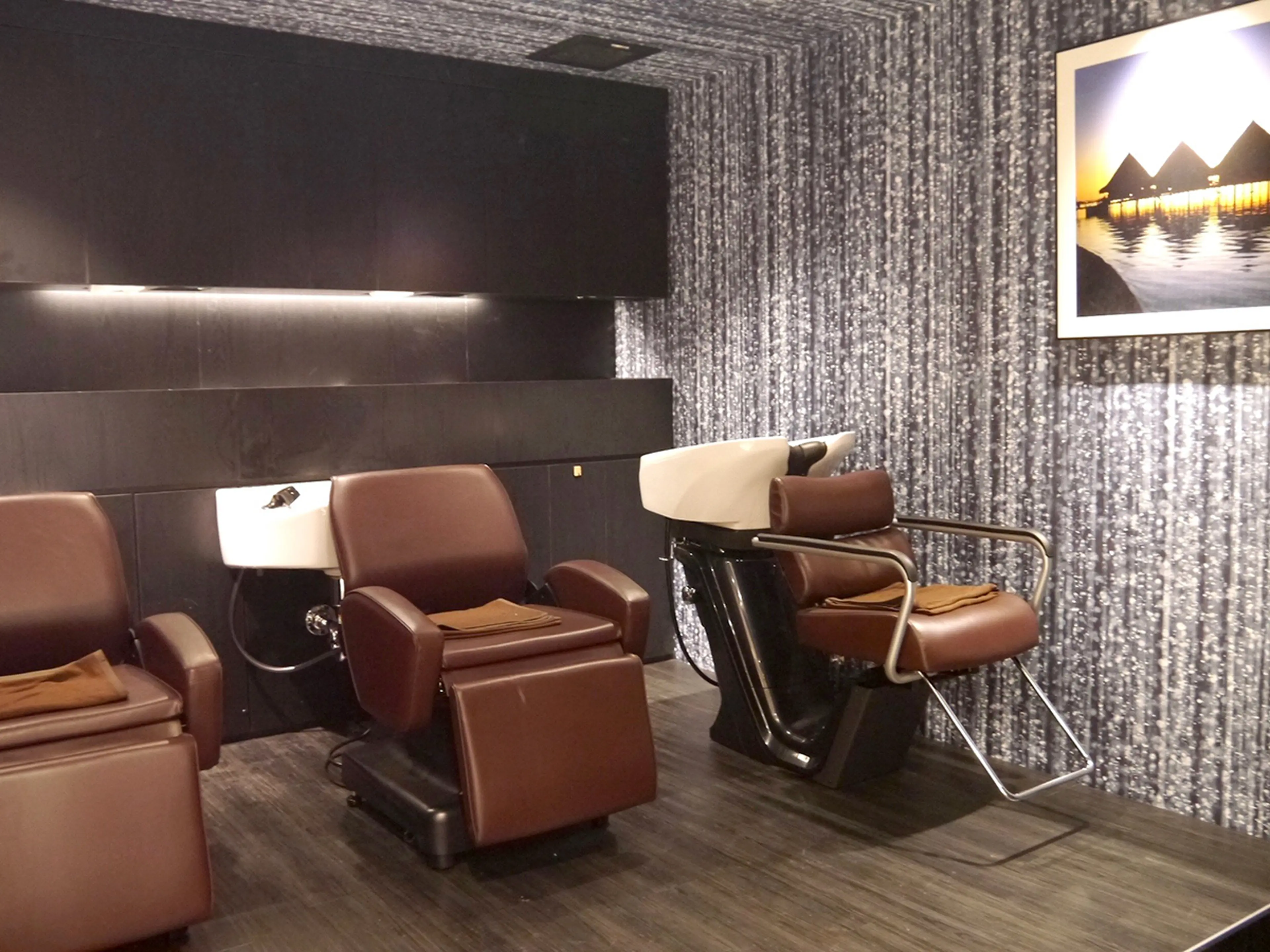 EARTH/A　関内店の内観・外観2