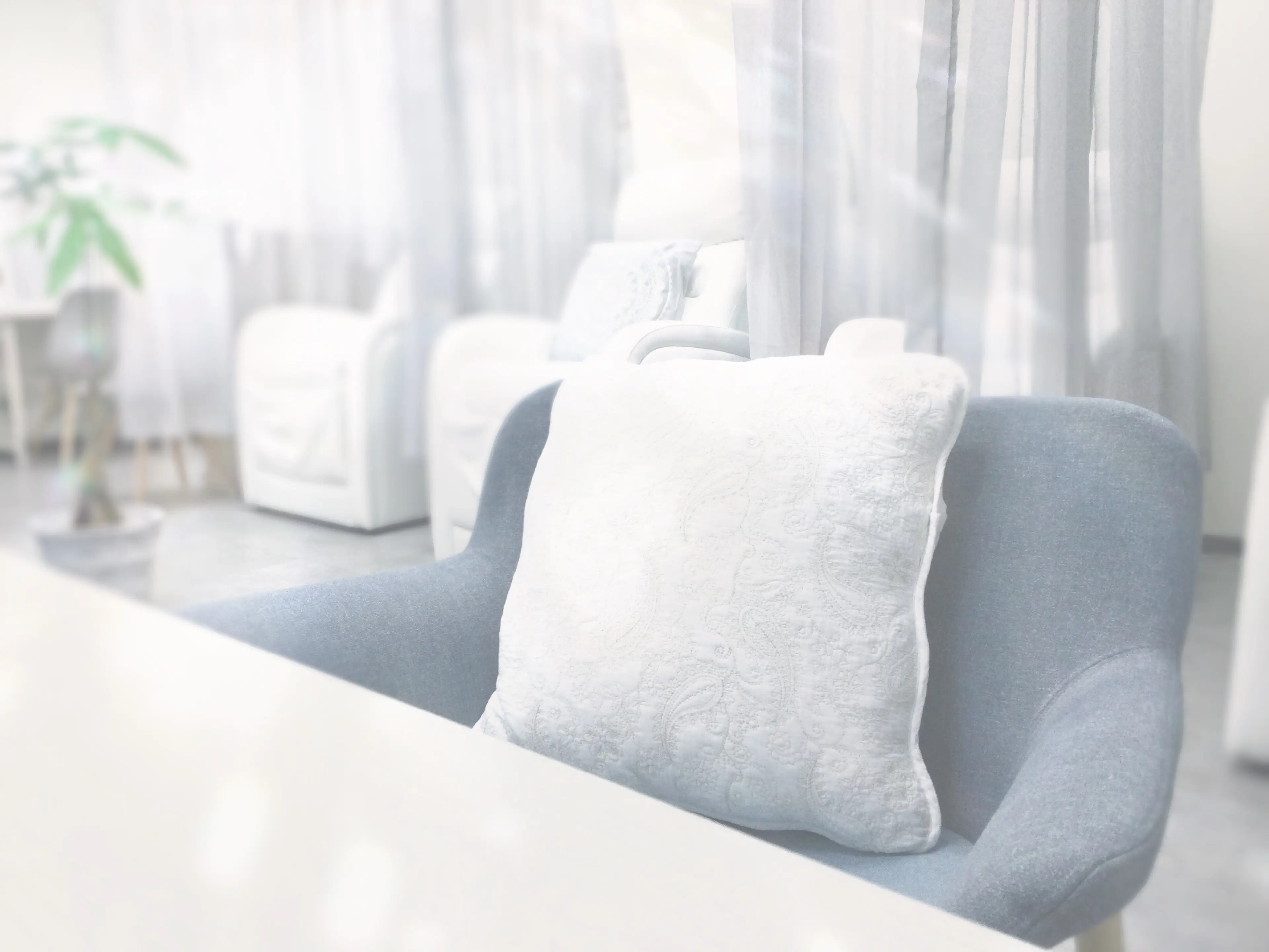 nail&eyelash Famille新宿西口店の内観・外観2