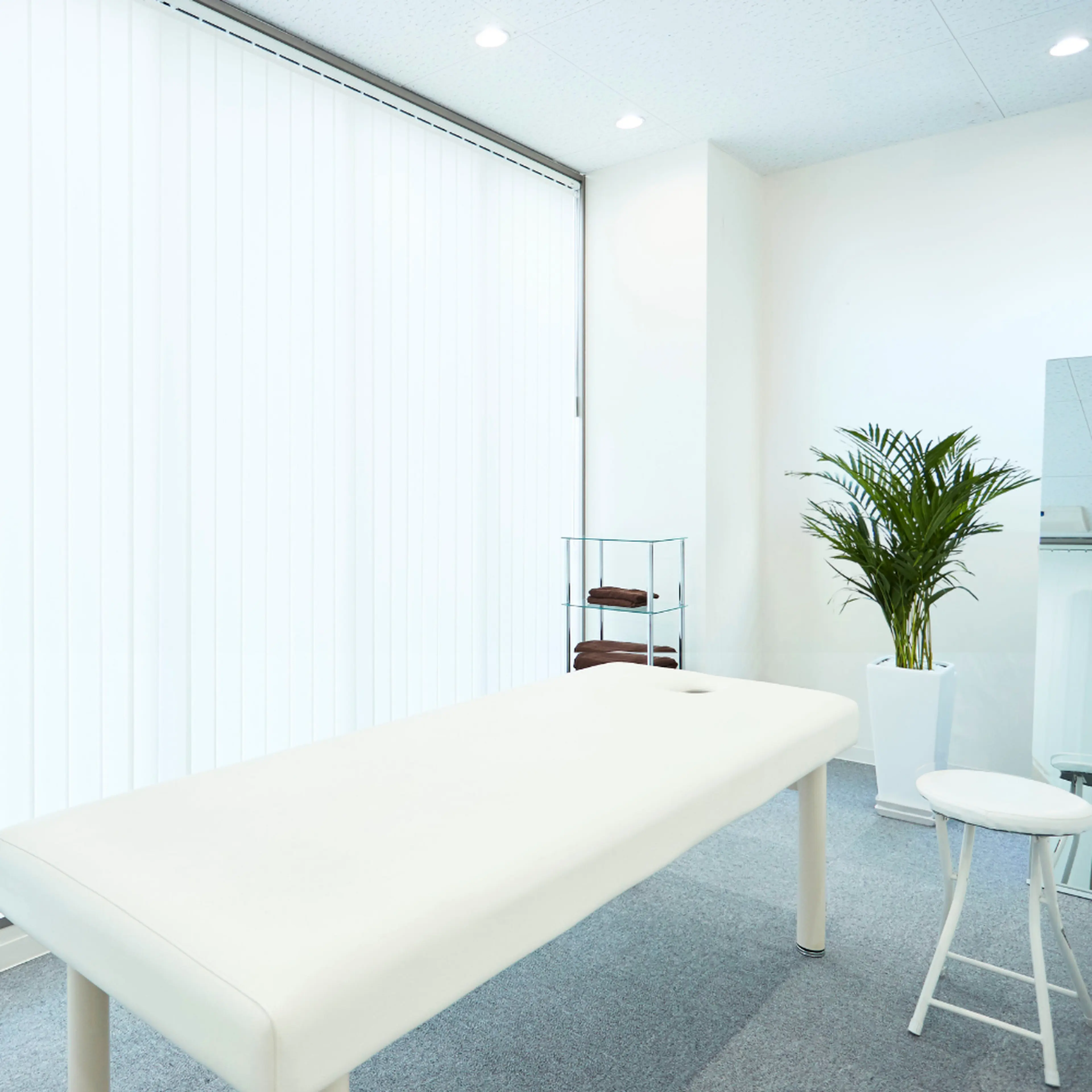 [小顔矯正 骨盤矯正 美容矯正] 銀座 美.design 小倉店の内観・外観2
