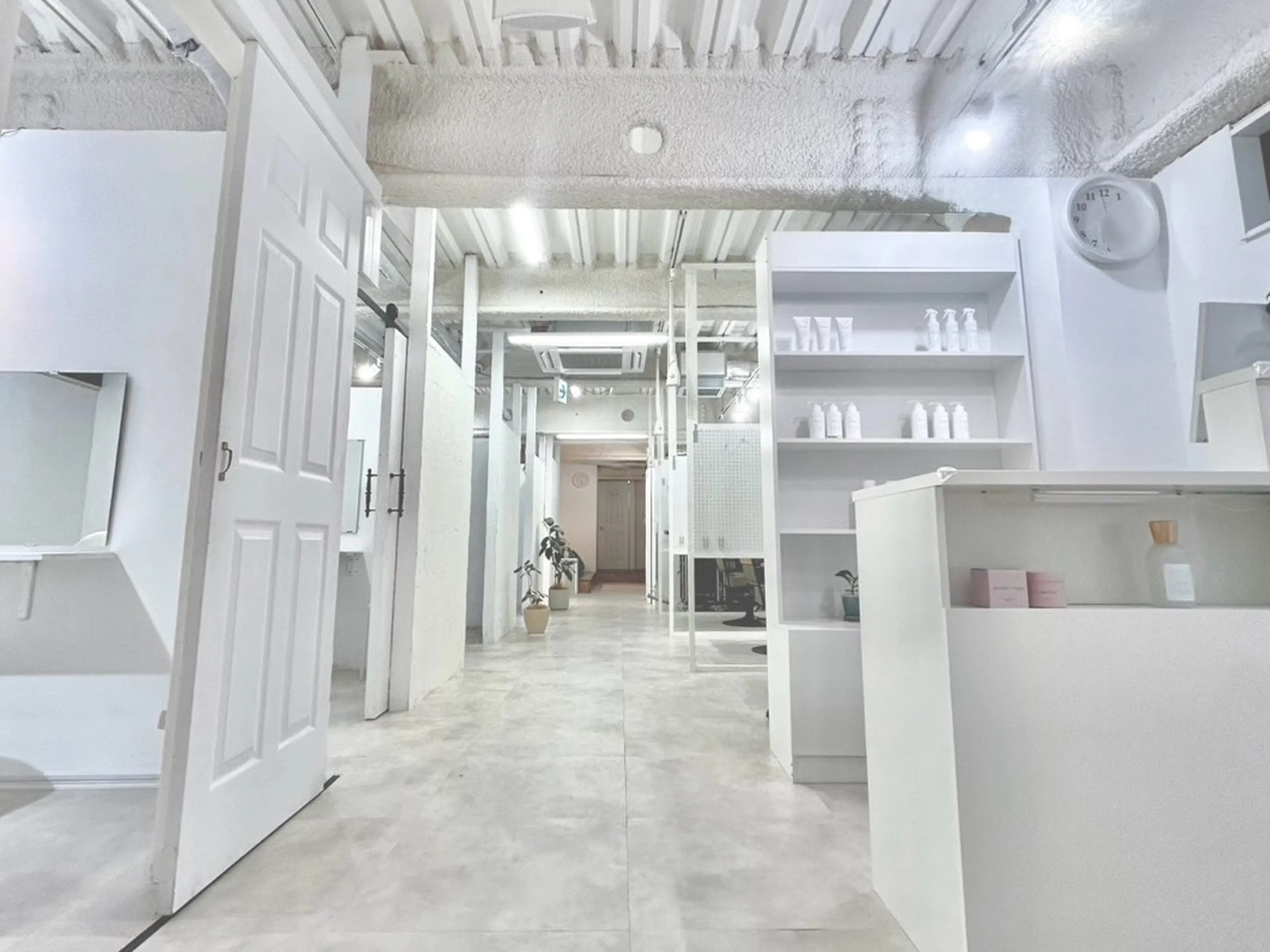 Hi-Extension 京都駅前店の内観・外観1