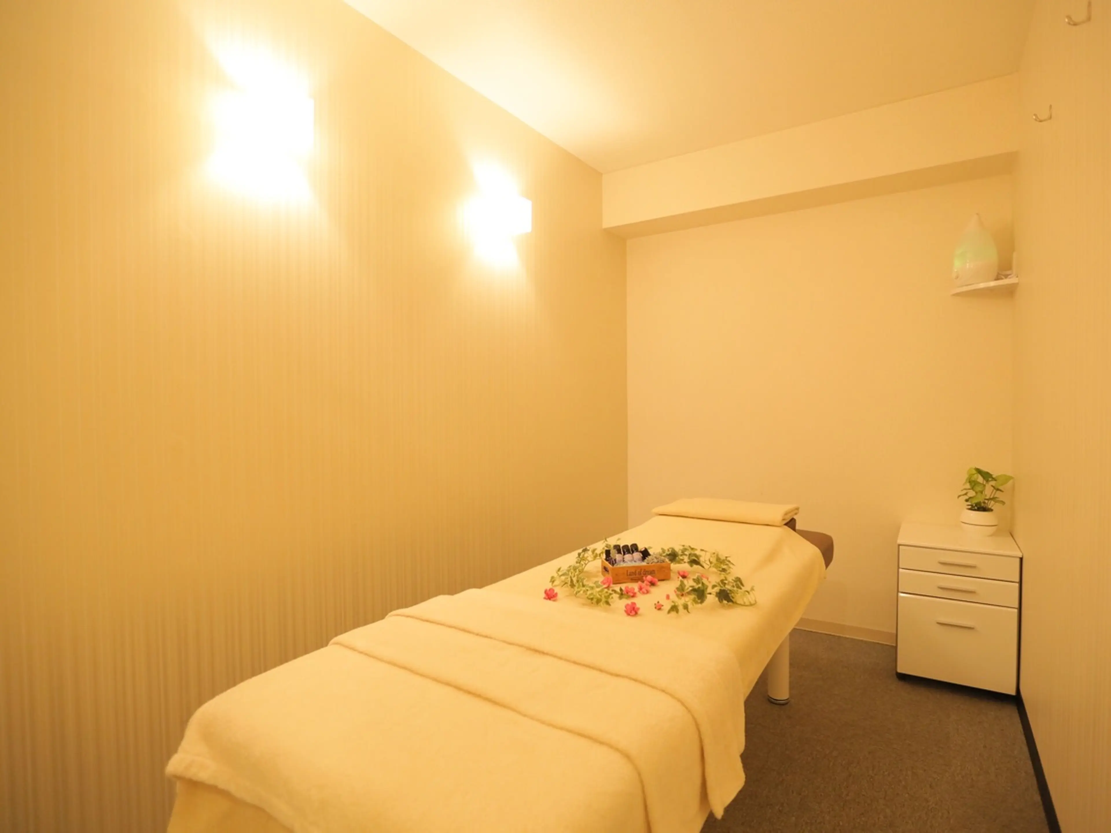 えくぼ-悦慕- BODY CARE SALON 神戸駅前店の内観・外観3