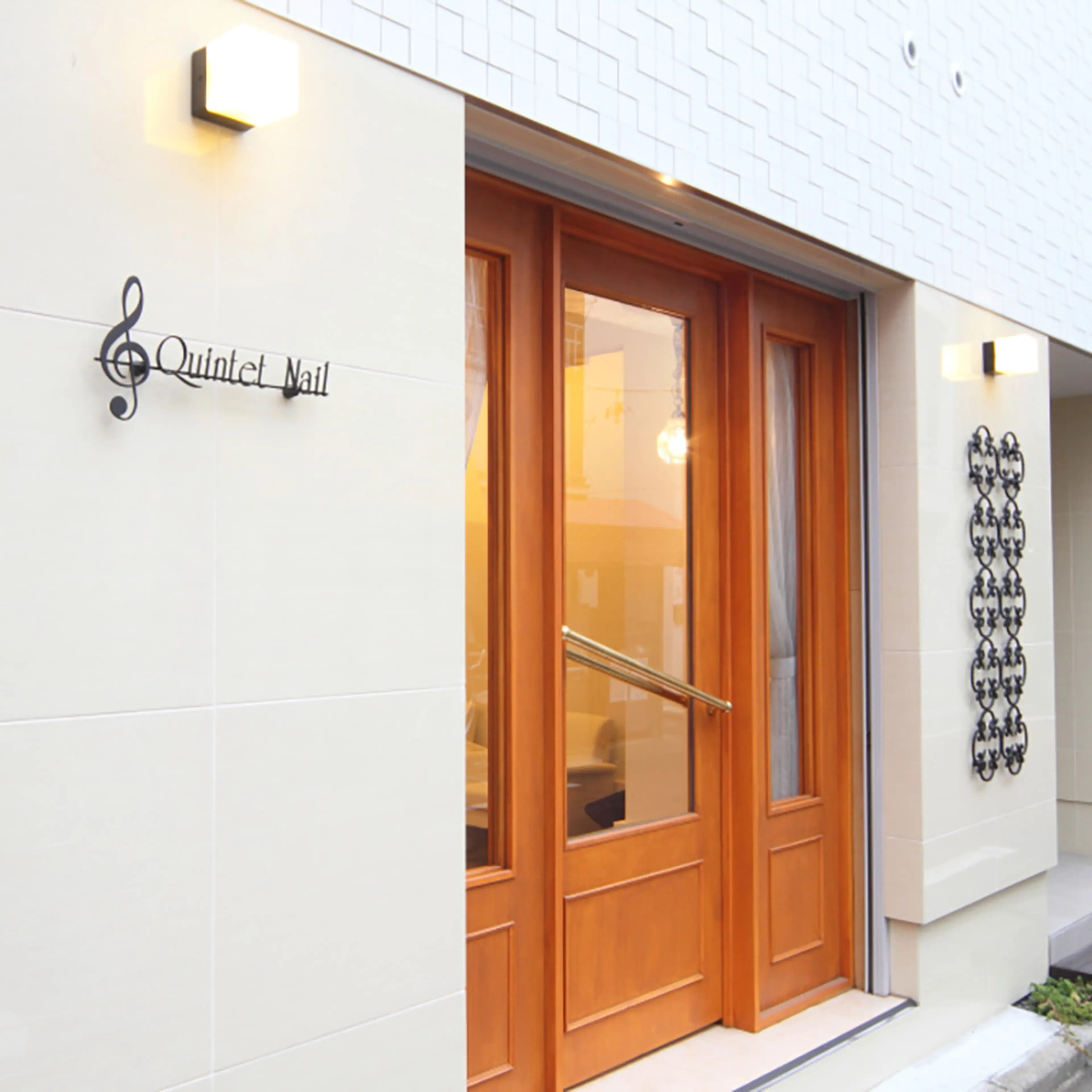 クインテット・ネイル 笹塚店の内観・外観3