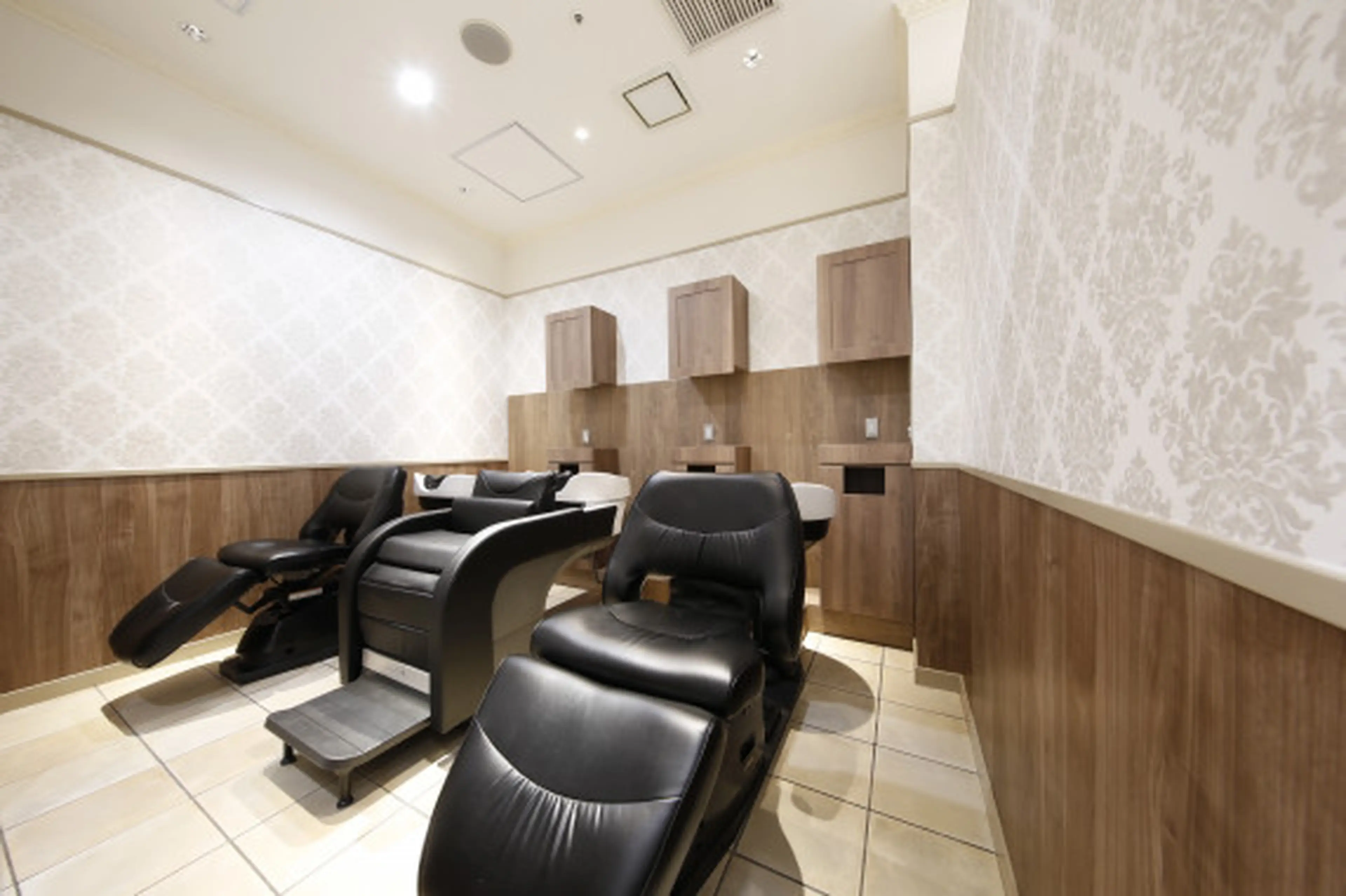 Ash 北上尾店の内観・外観3