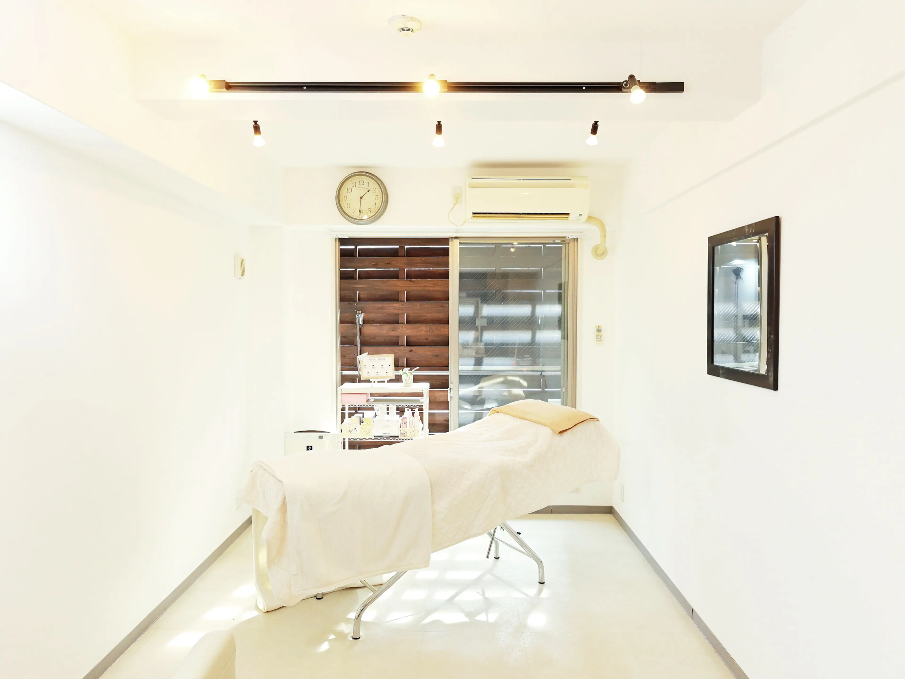 brilleの内観・外観2