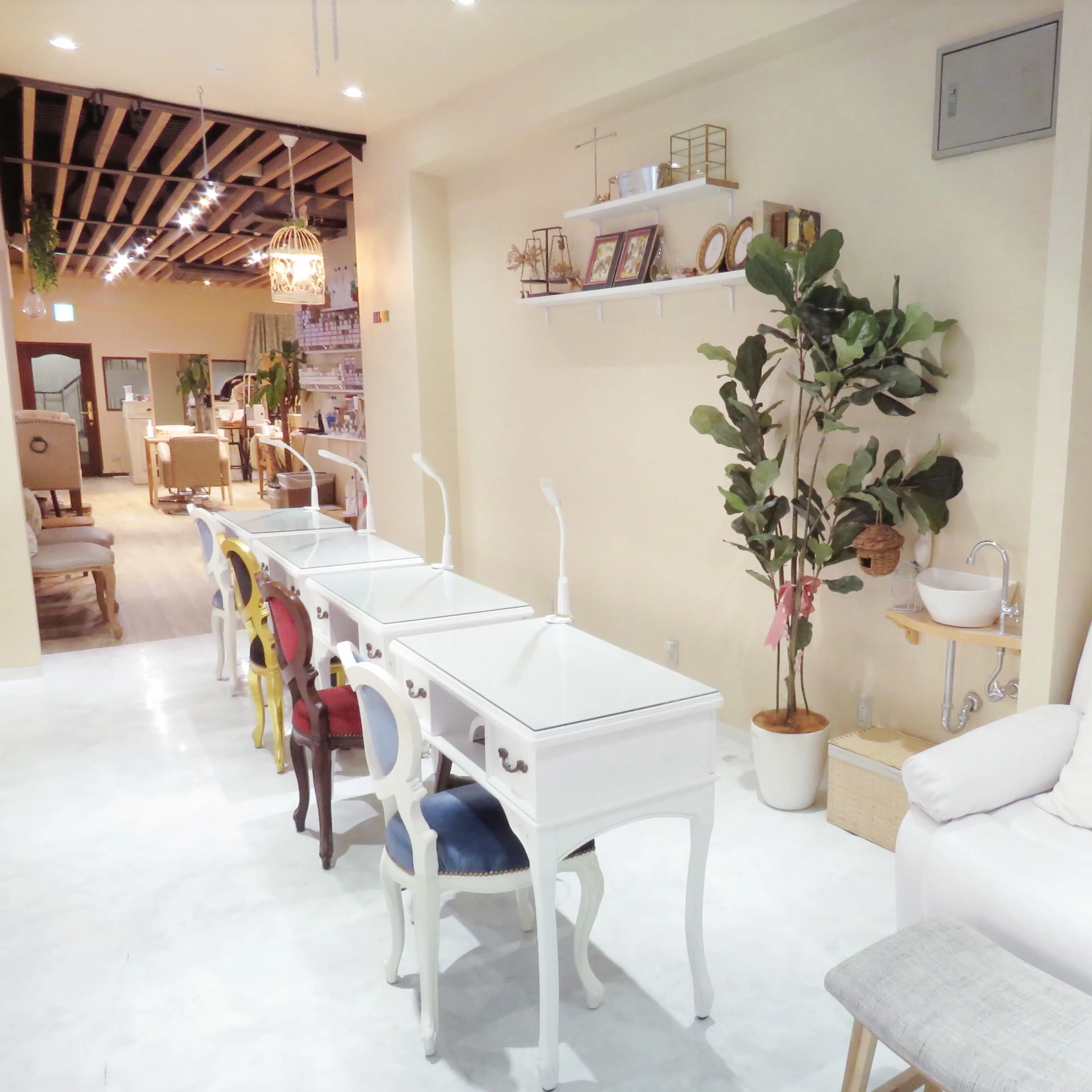 Milieuの内観・外観1