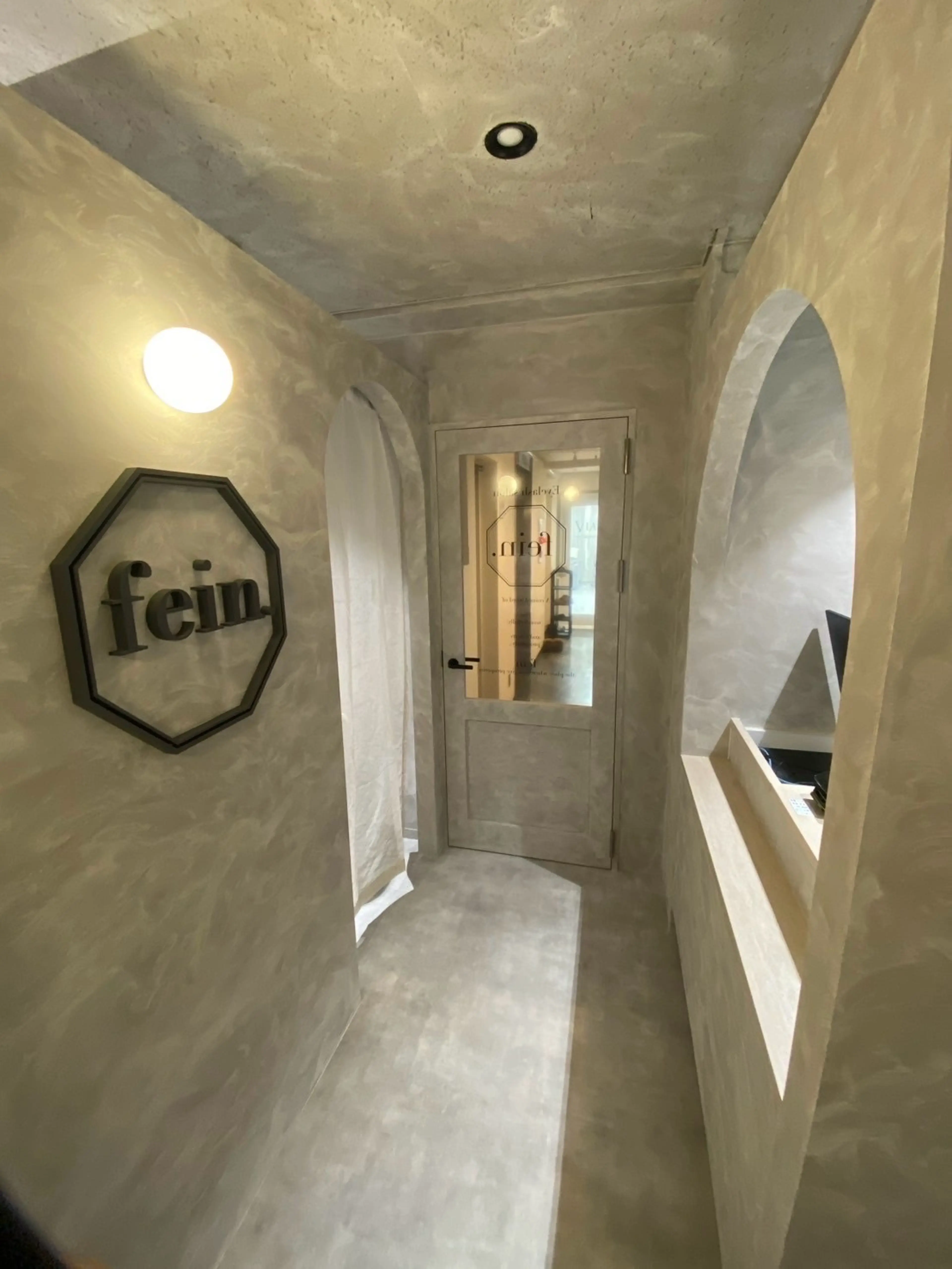 fein.渋谷店の内観・外観1