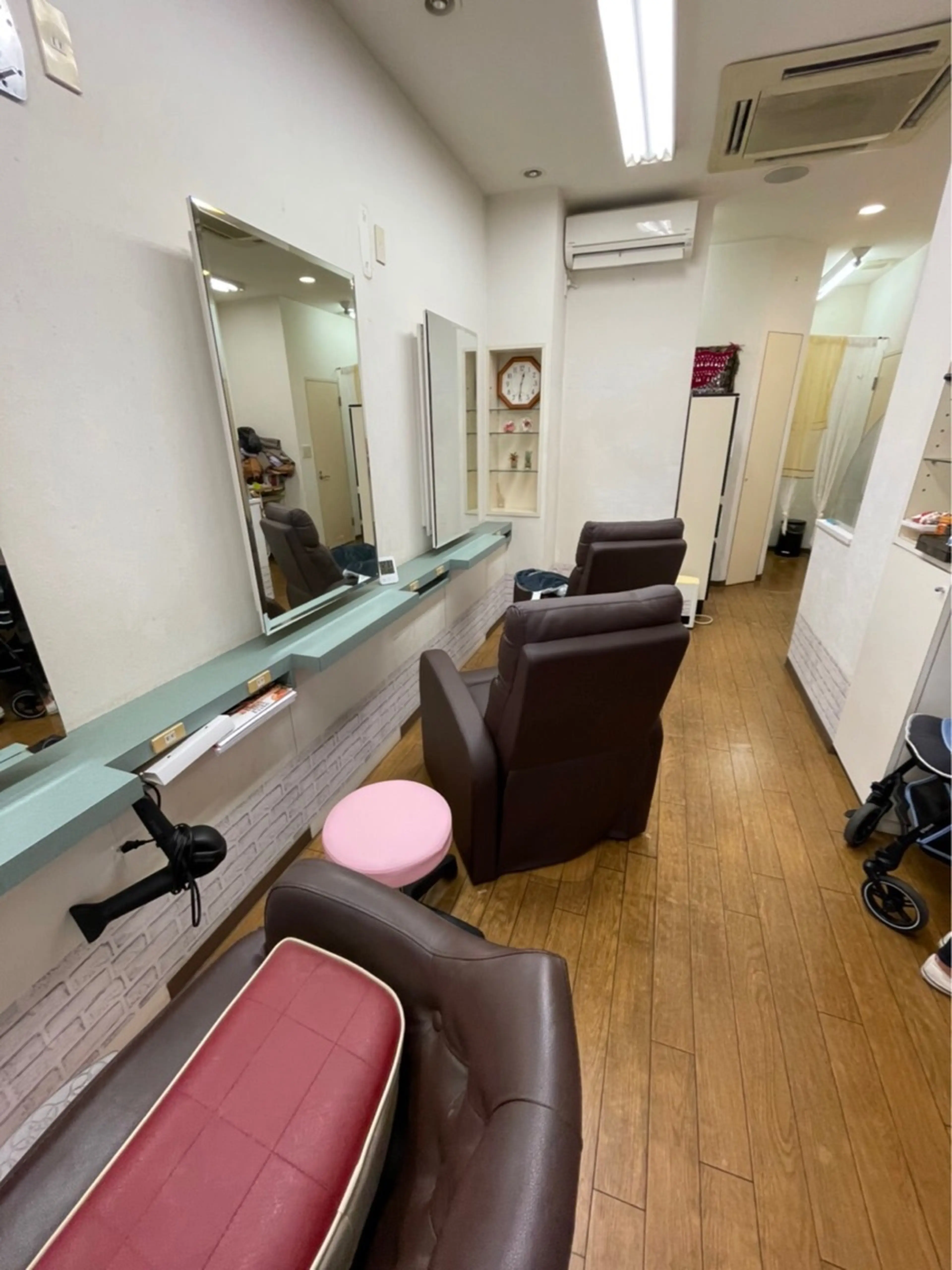 B'の内観・外観3