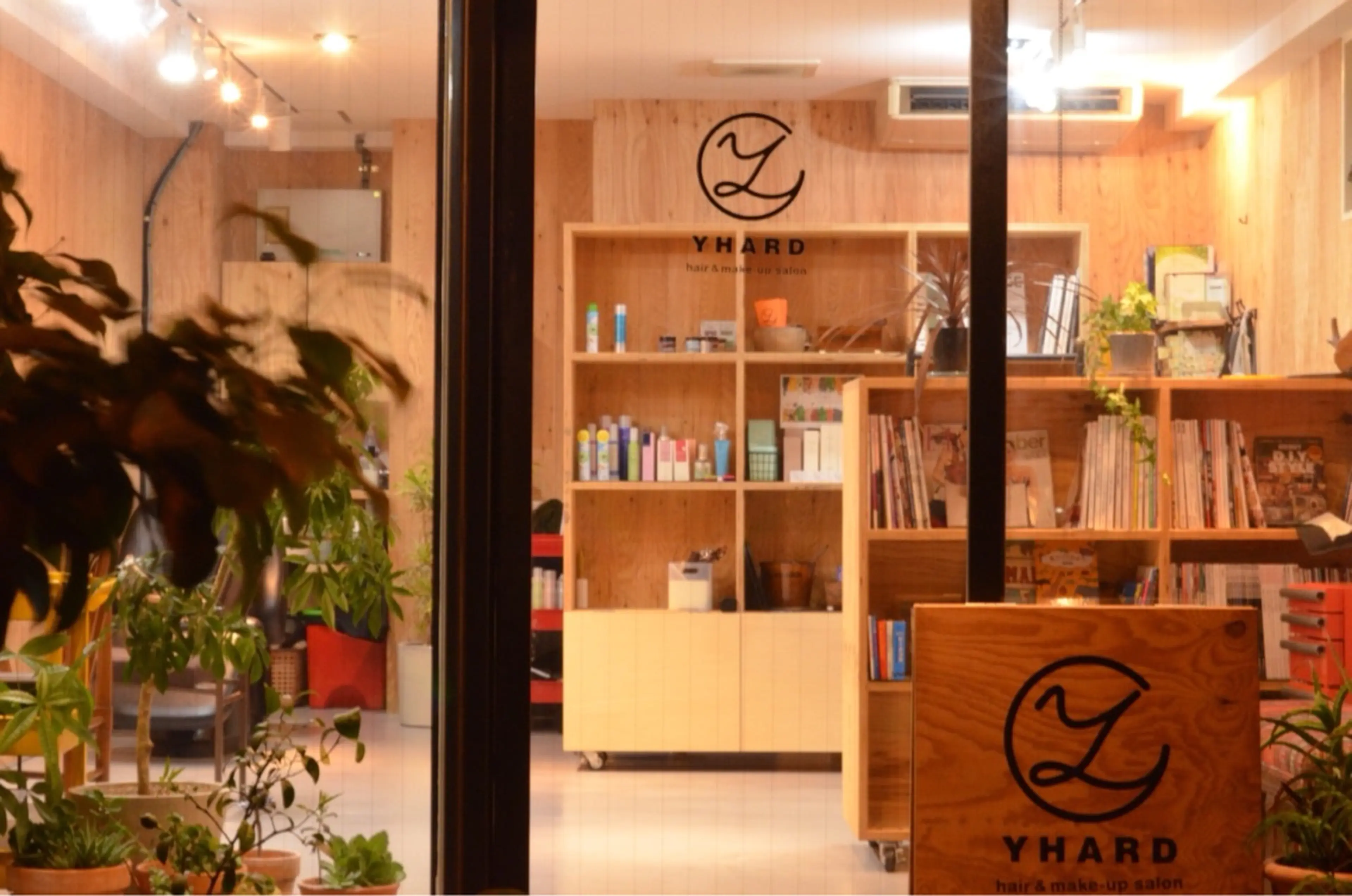 YHARD  hair&make-up salonの内観・外観2
