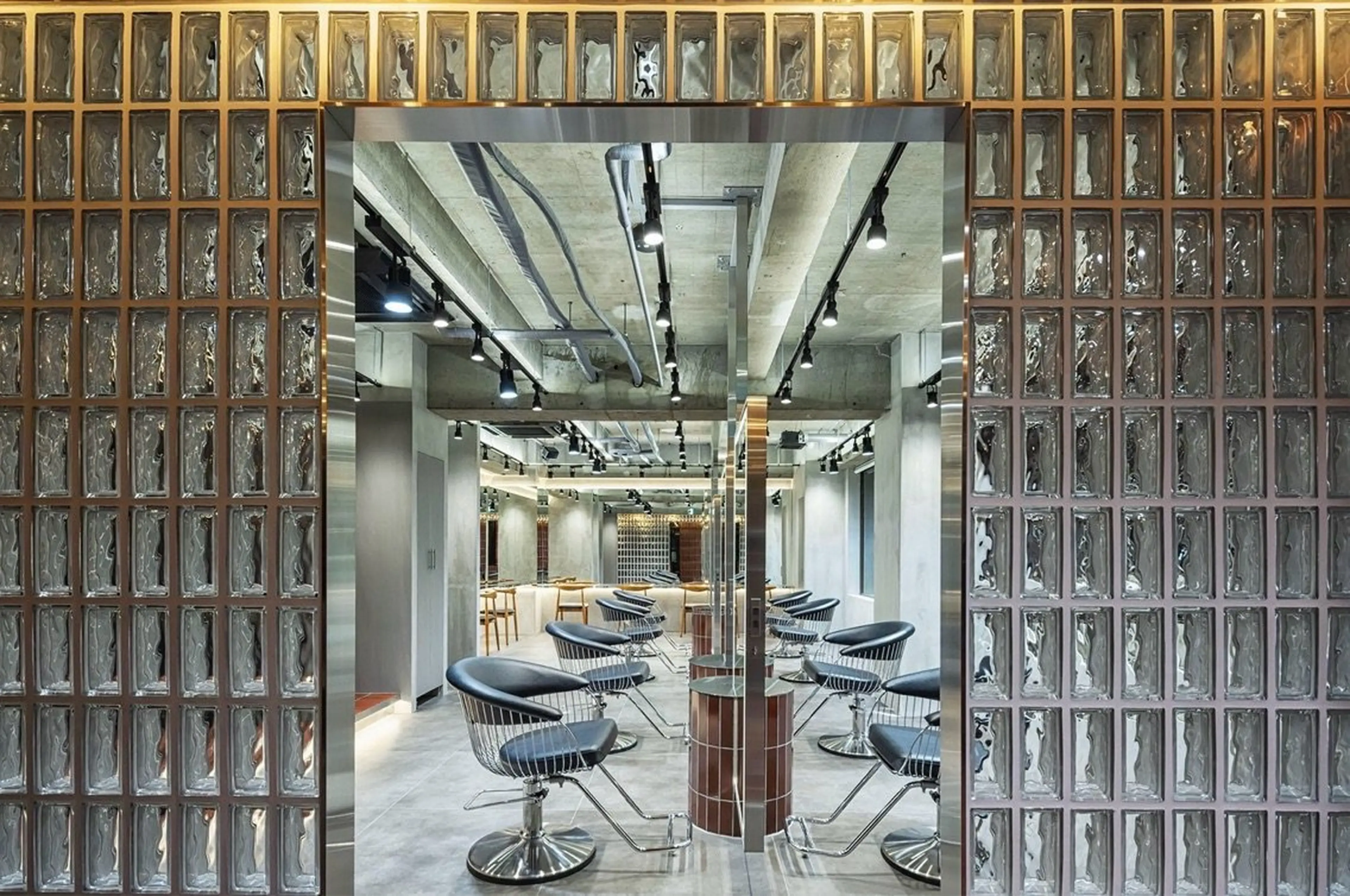 Lond aimerの内観・外観1