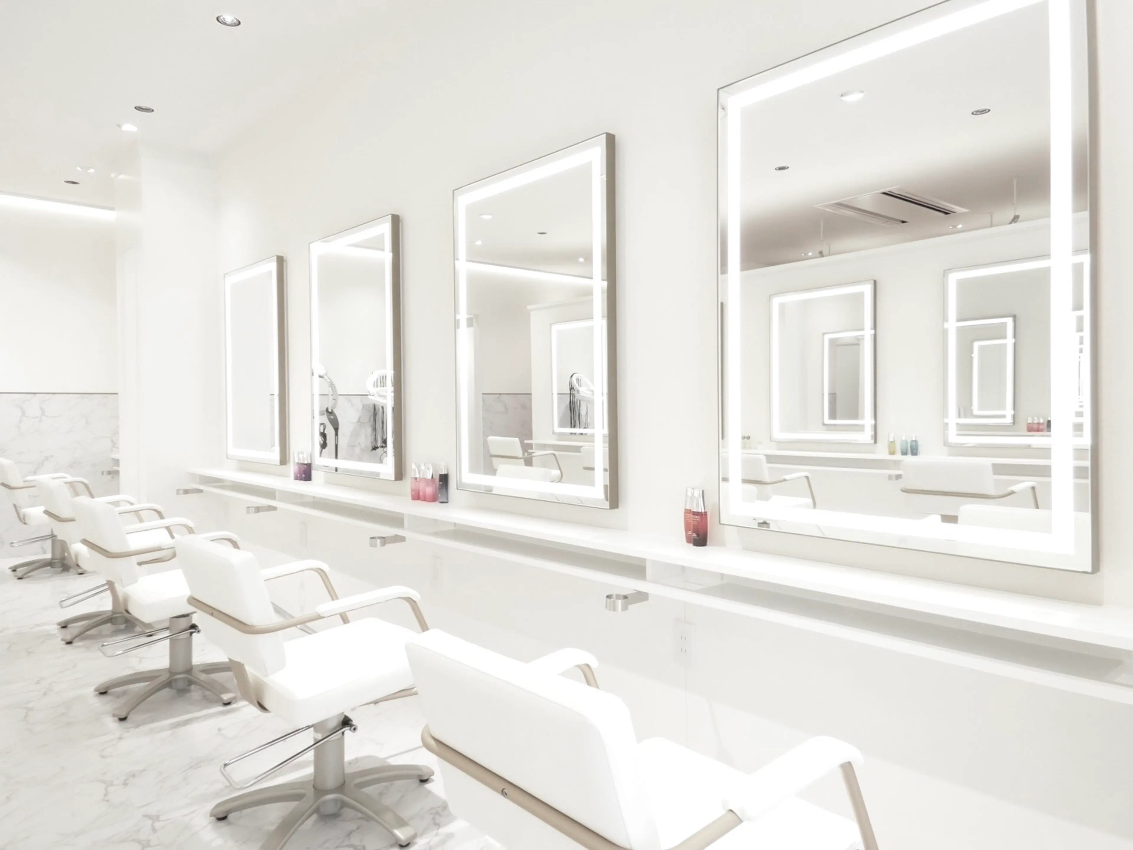 ParveMix NEMUの内観・外観1