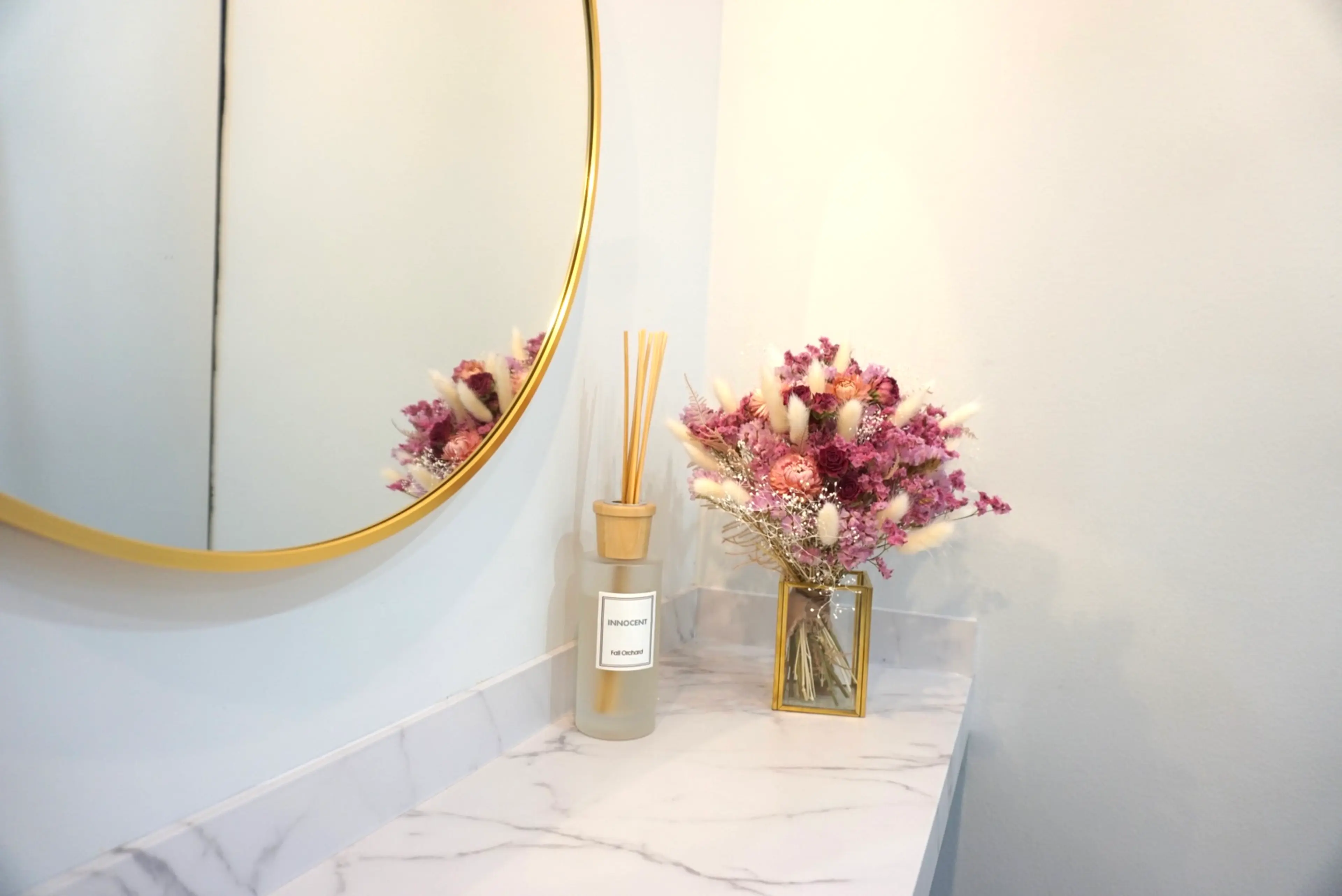 アイブロウサロン LUMICIA. -TOKYO- 恵比寿本店【眉毛/まつげパーマ】の内観・外観2