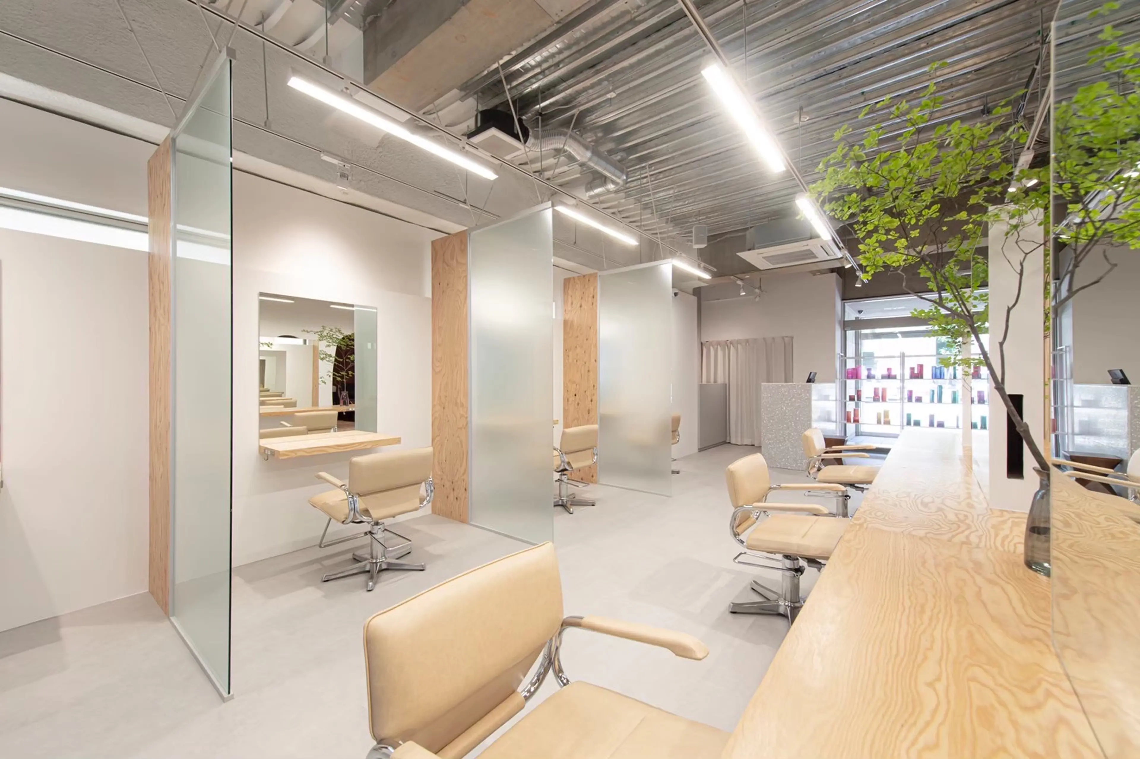 MOON byKENJEの内観・外観1