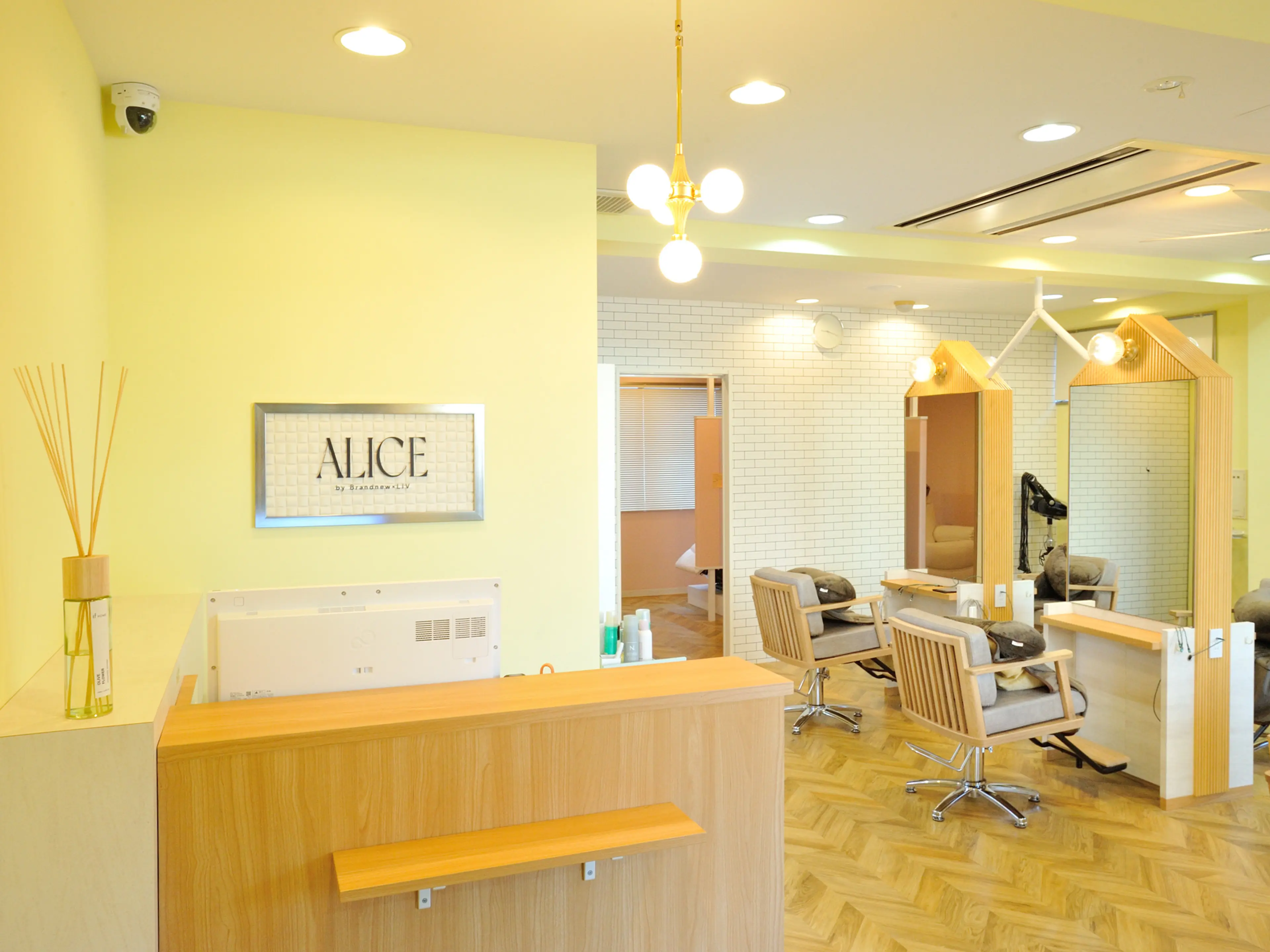 ALICE by Brand new×LIVの内観・外観1