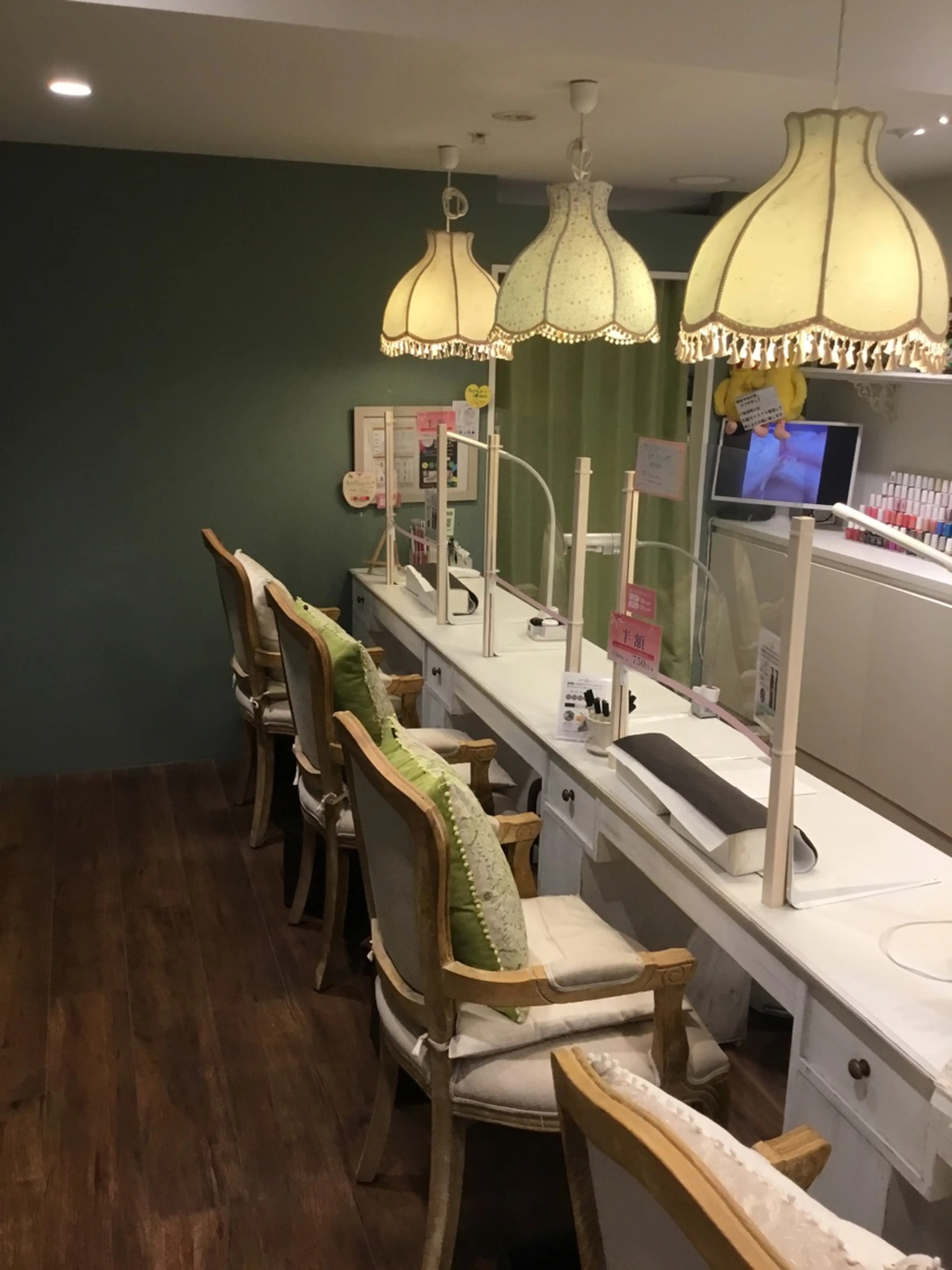 ネイルクイック蒲田店の内観・外観3