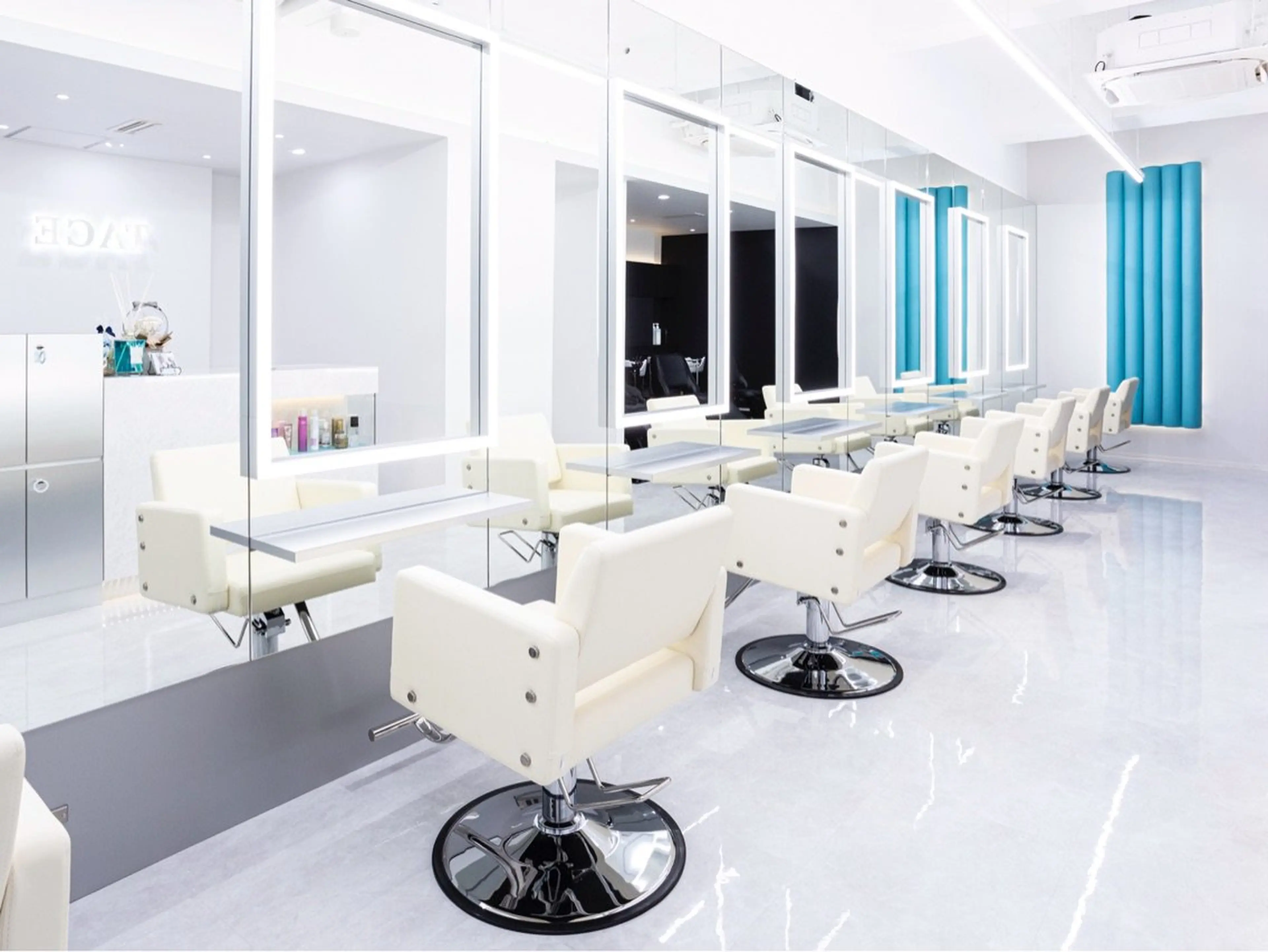 TACEの内観・外観3