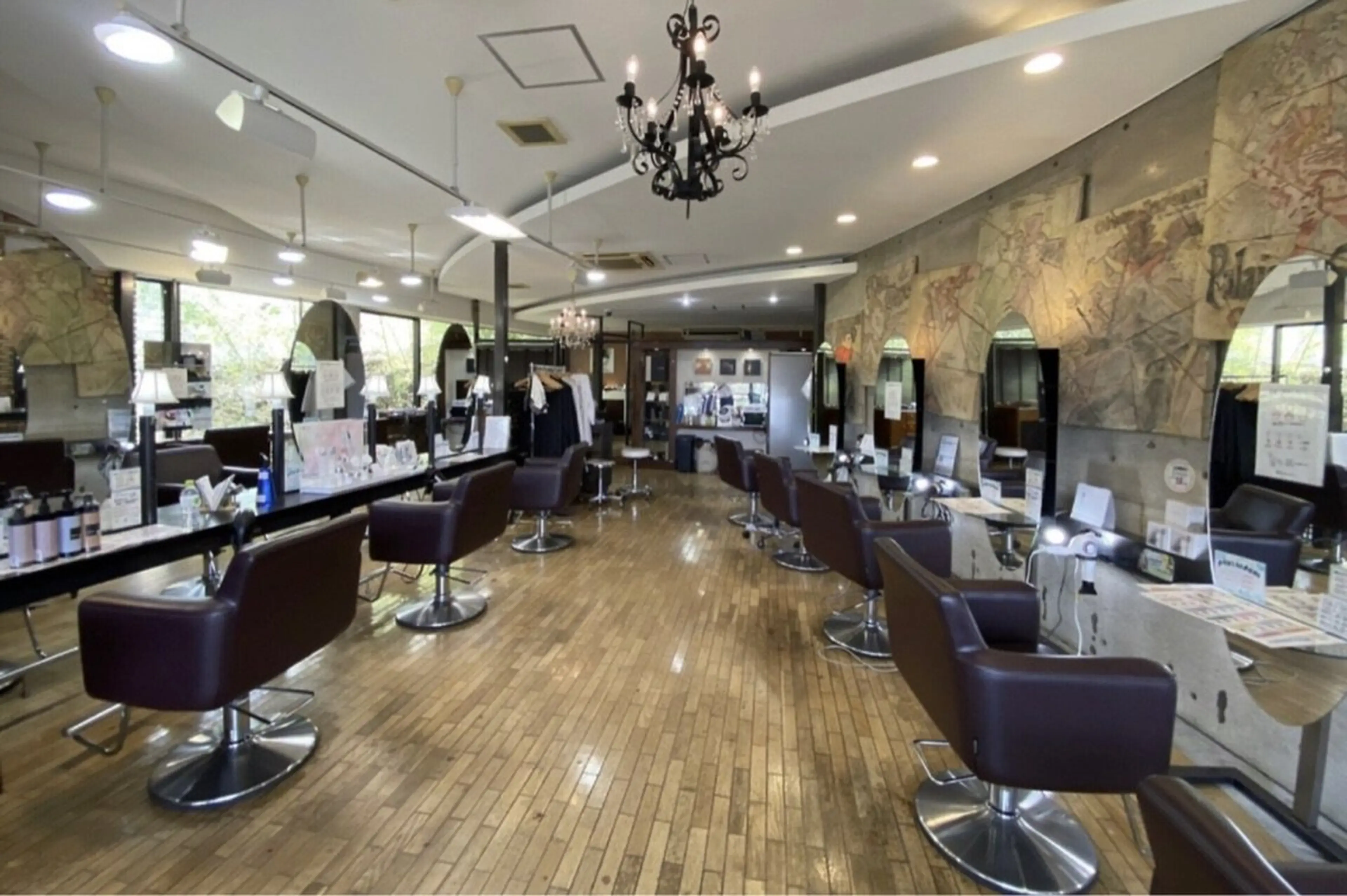 LAPIS KEYS 下栗店の内観・外観1