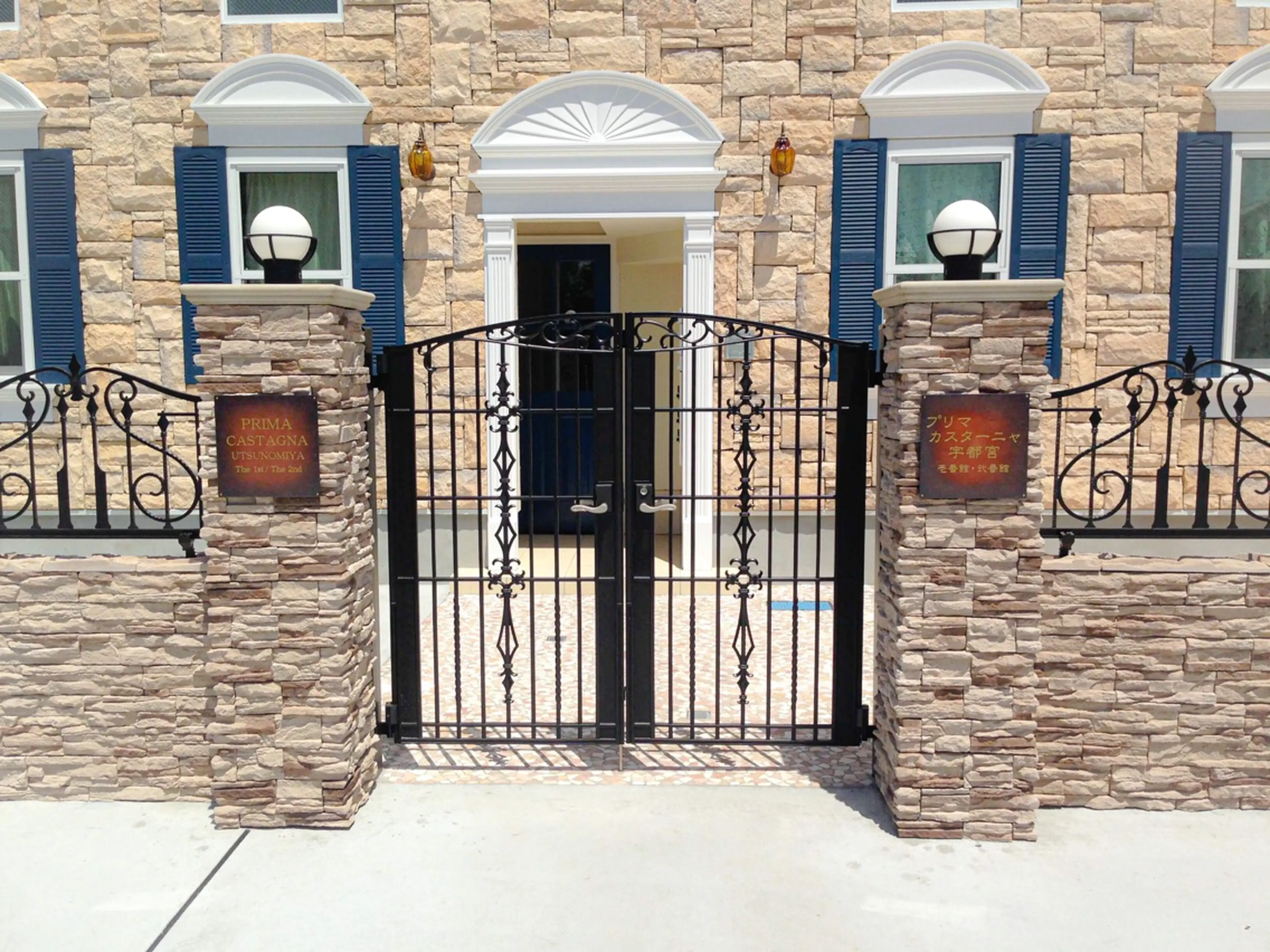 MiLACOの内観・外観1