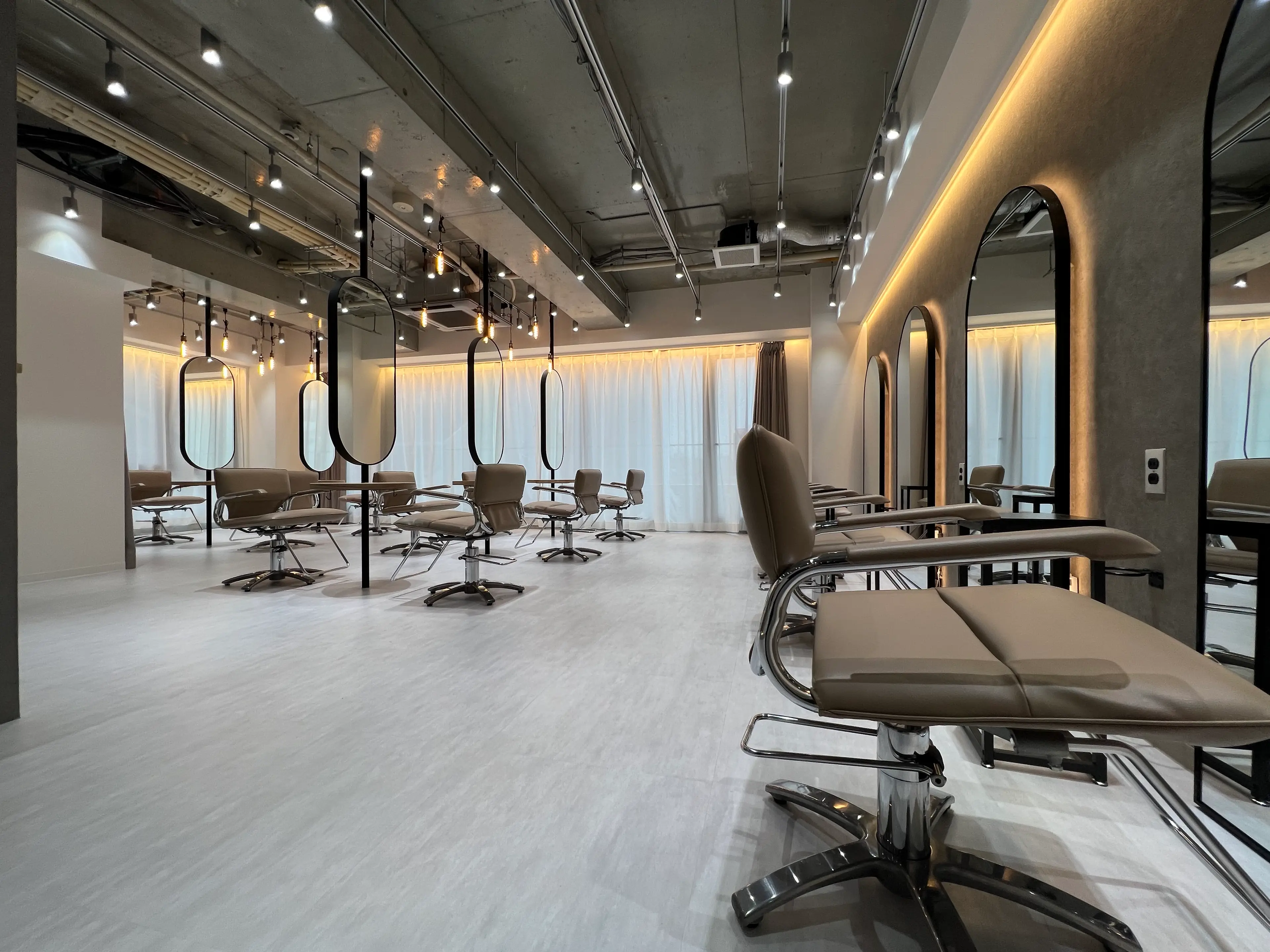 Zina 京都駅前 髪質改善＆トリートメント＆艶髪の内観・外観2