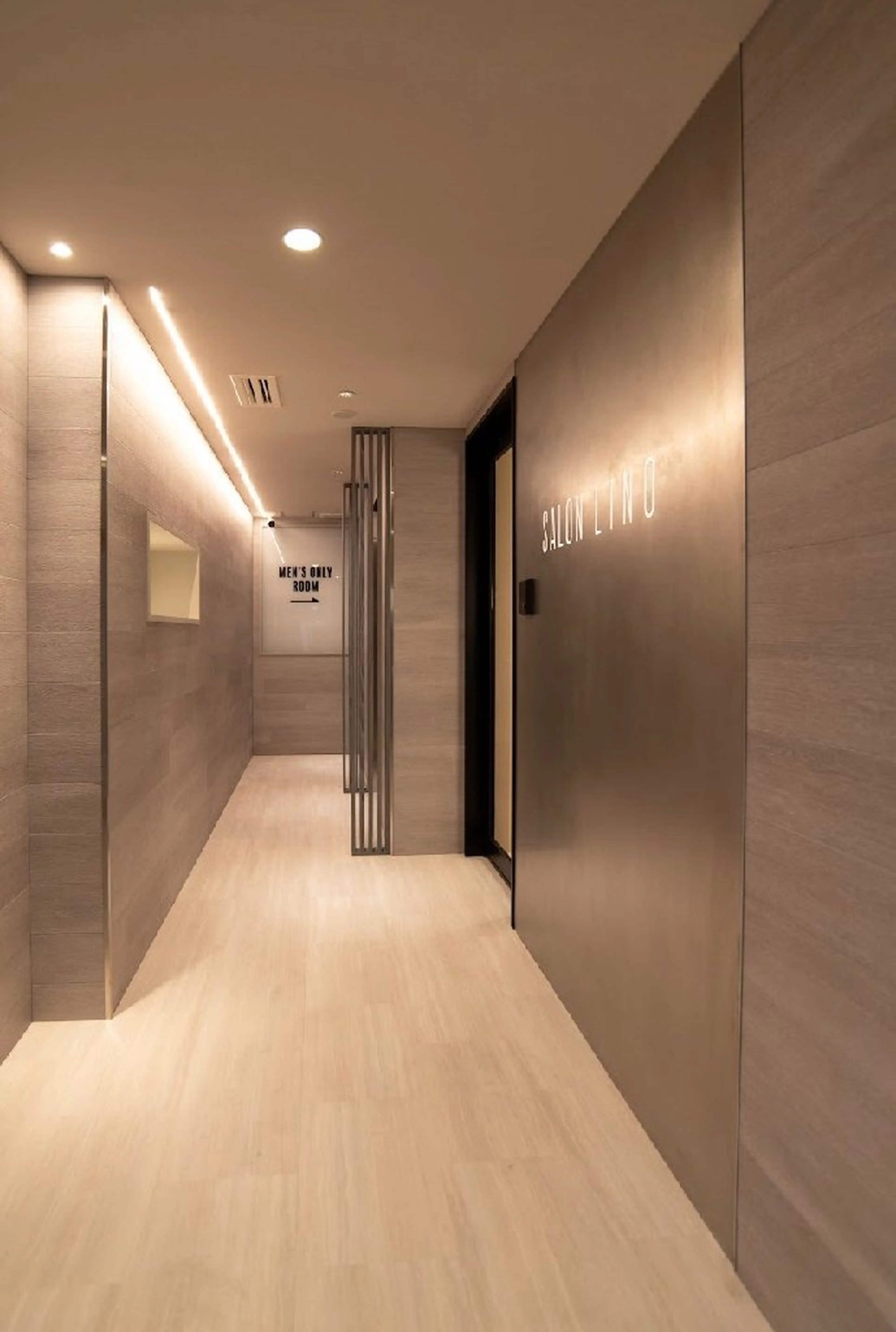 SALON LINOの内観・外観2