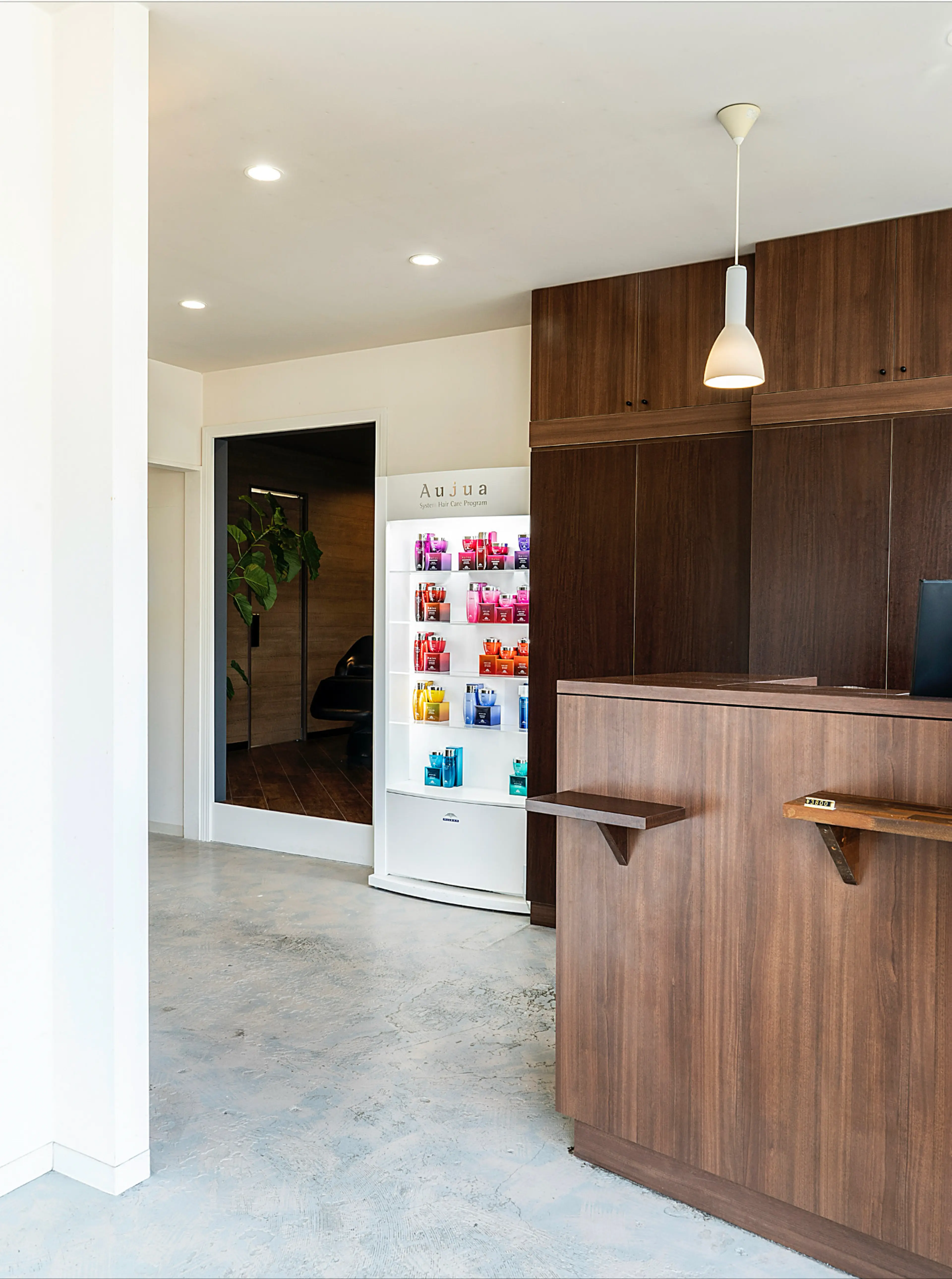 HAIR RESORT PLUMERIAの内観・外観2