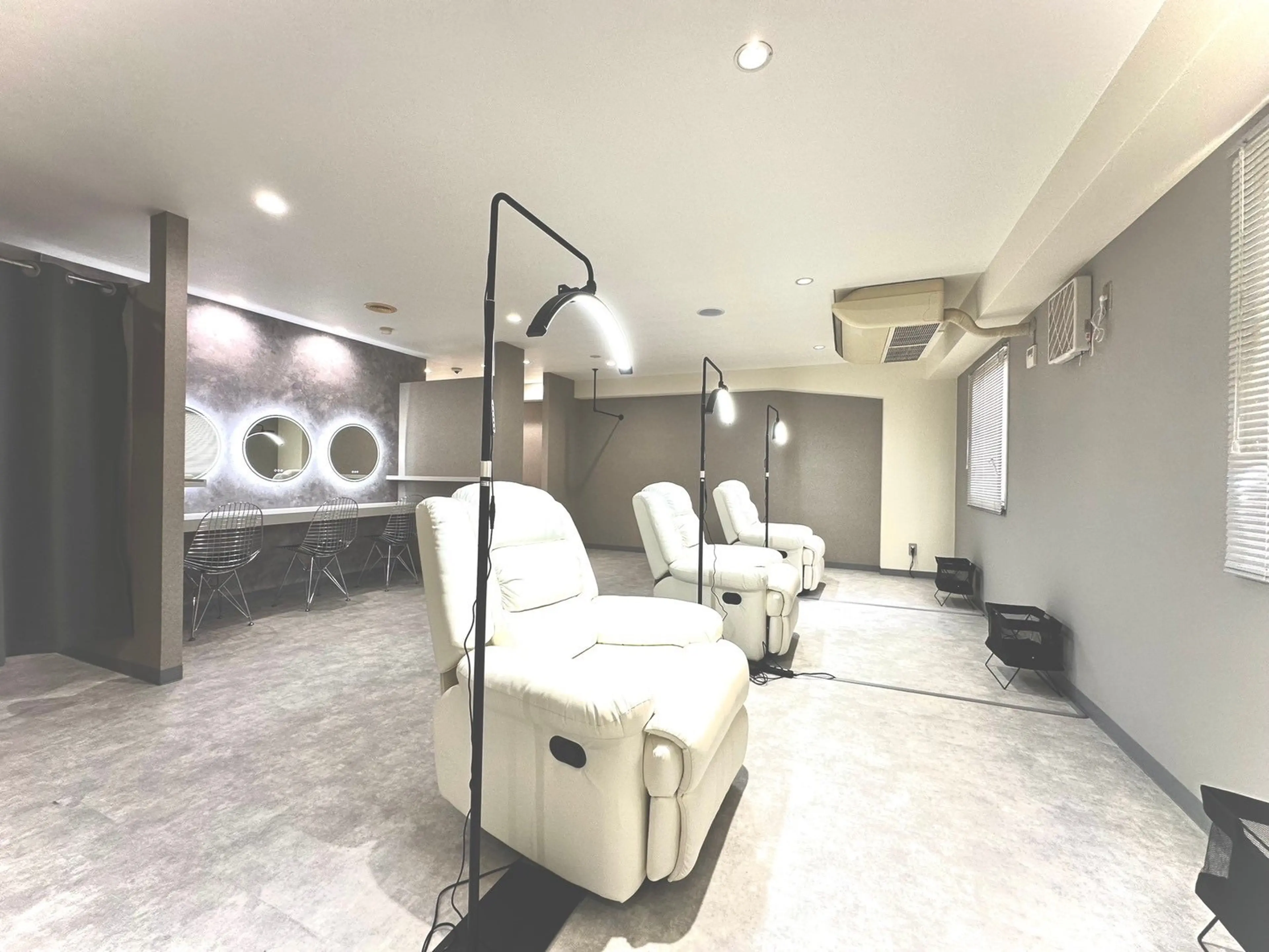 DL・BEAUTY天神春吉店の内観・外観2