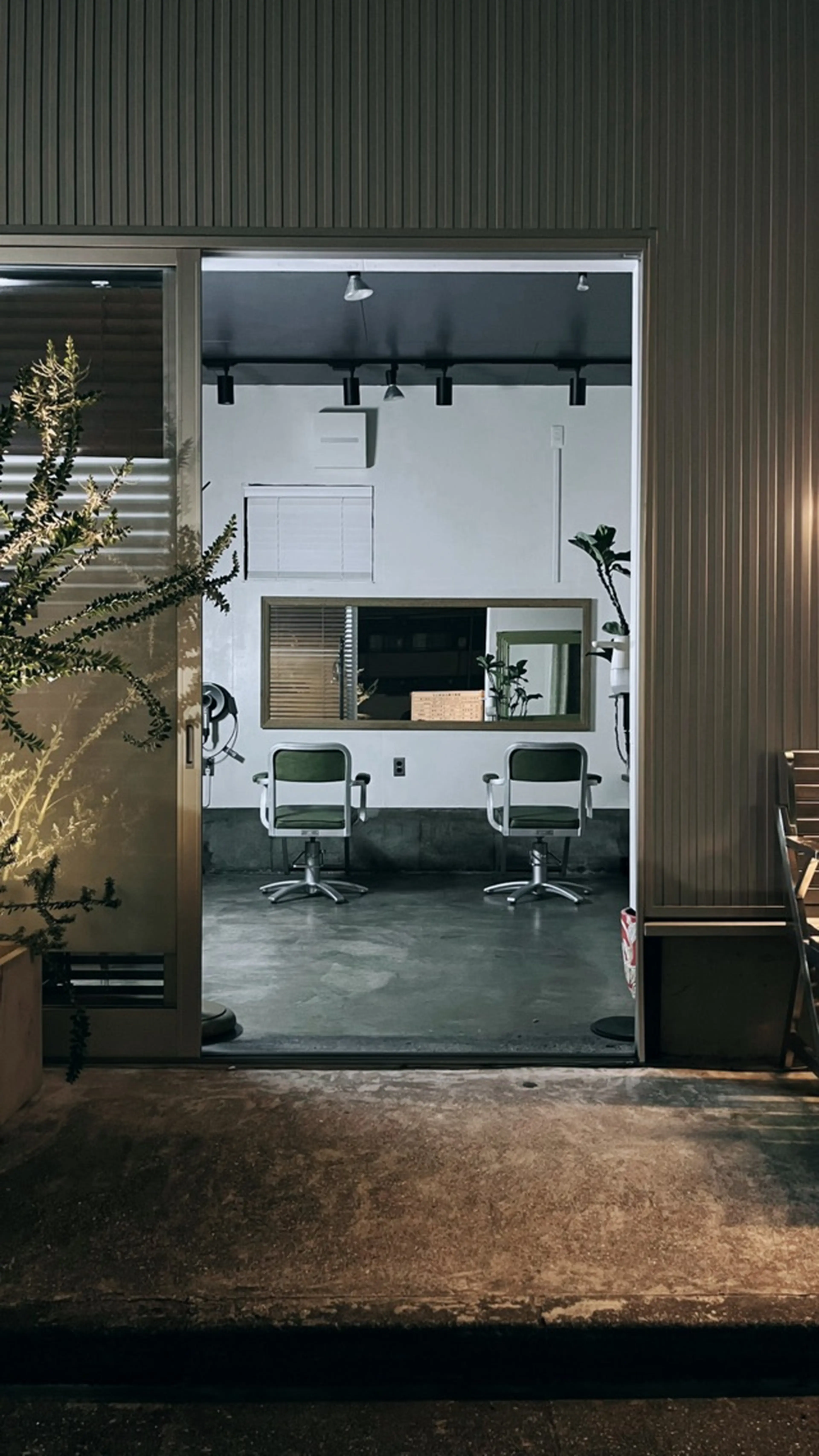 laughlの内観・外観1