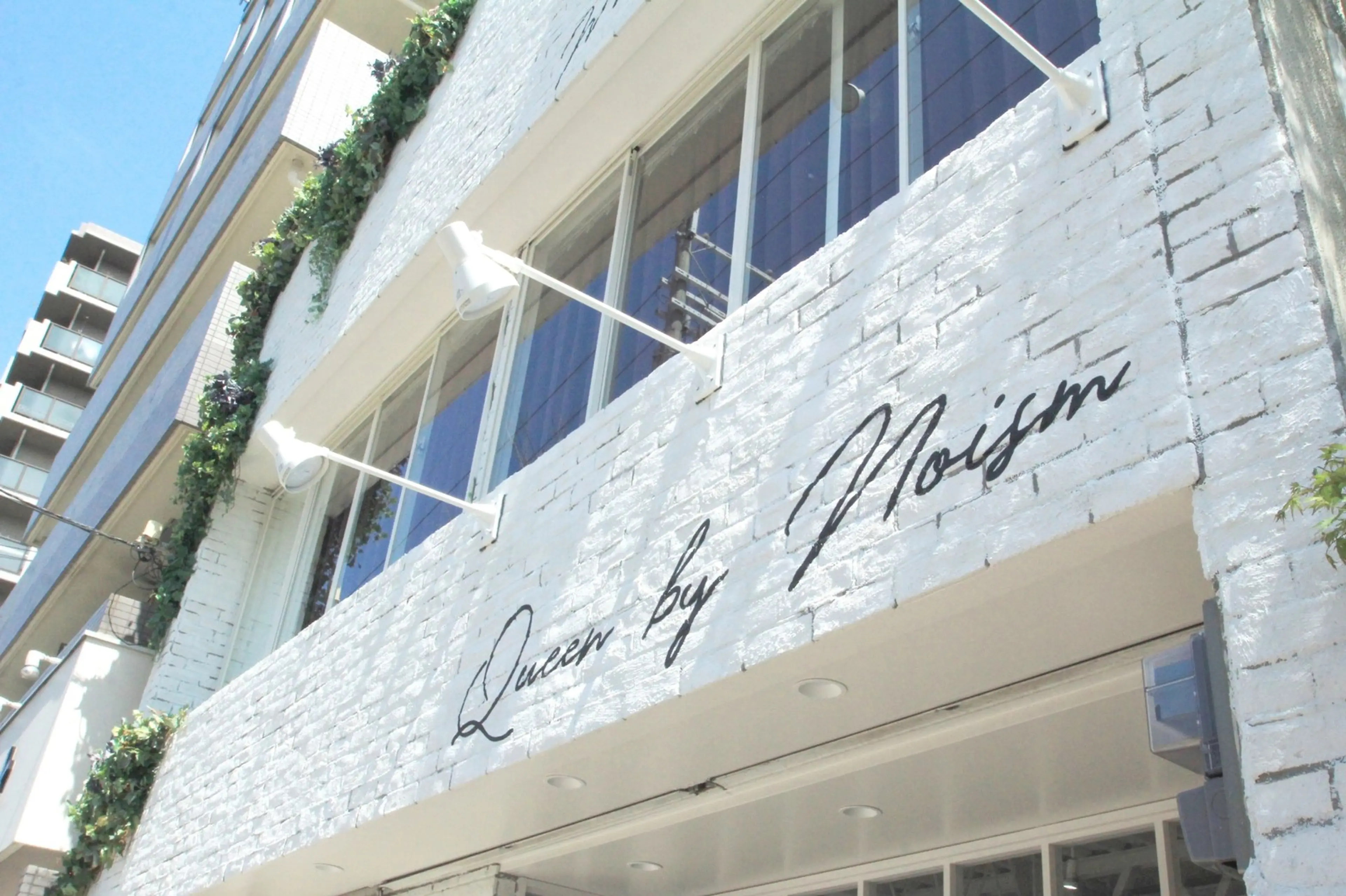 QUEEN by NOISMの内観・外観1