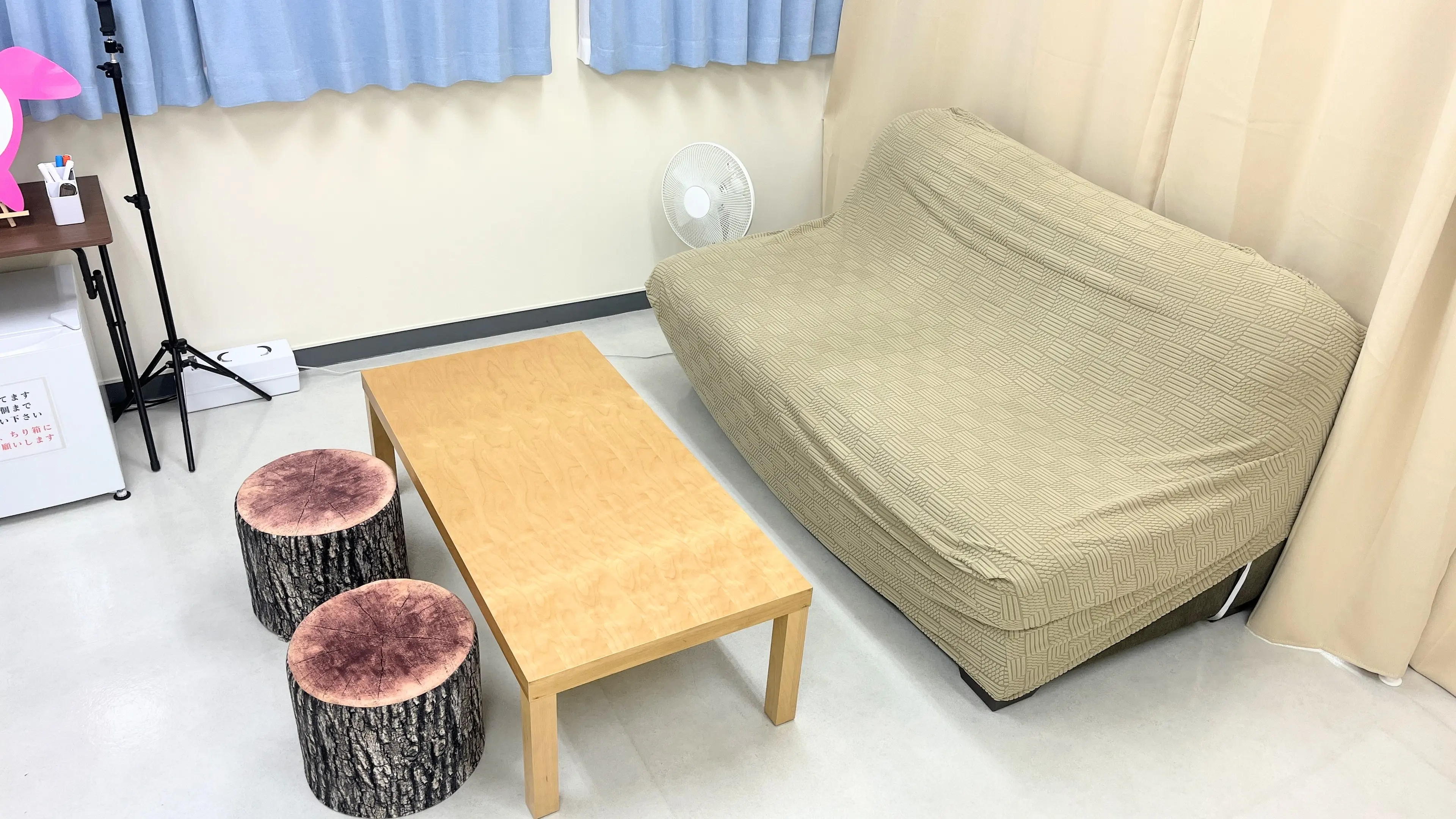 脱毛サロンNANIの内観・外観2