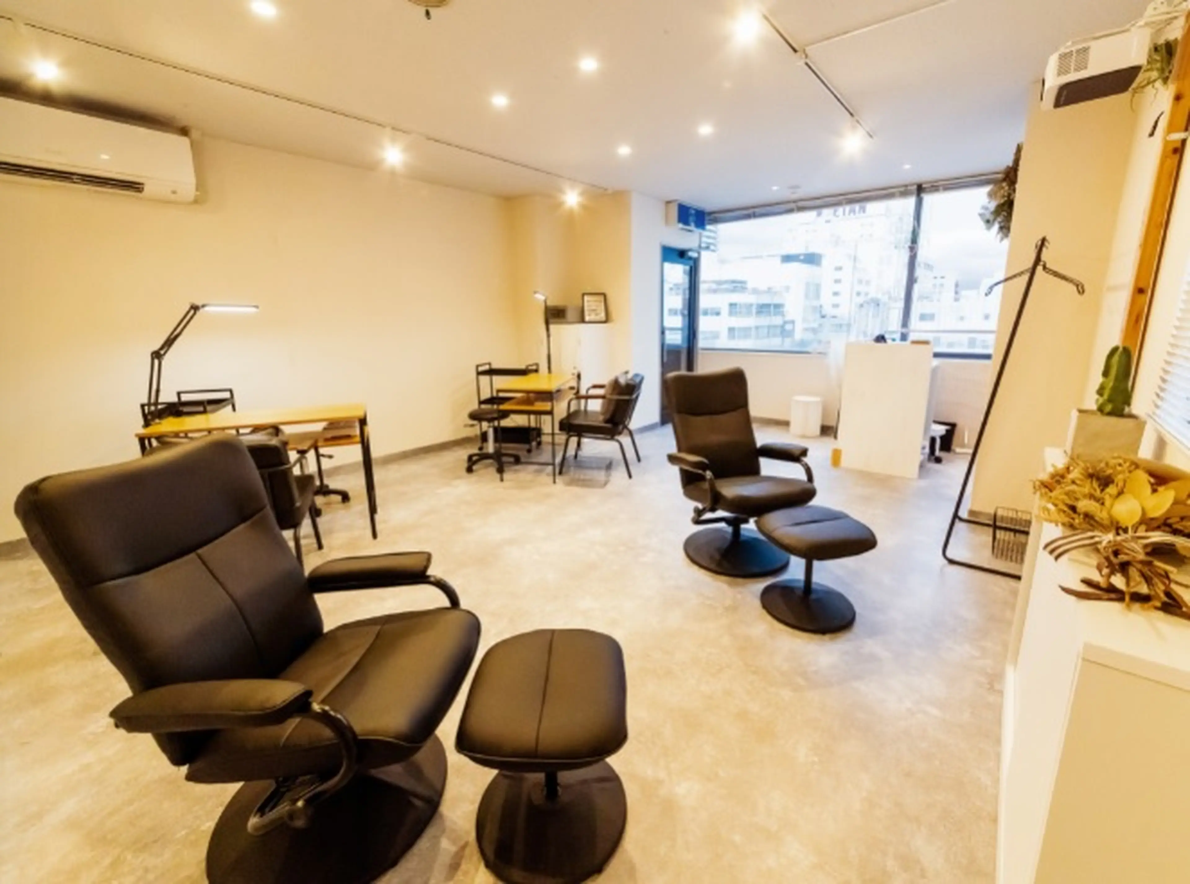 Rinneの内観・外観1