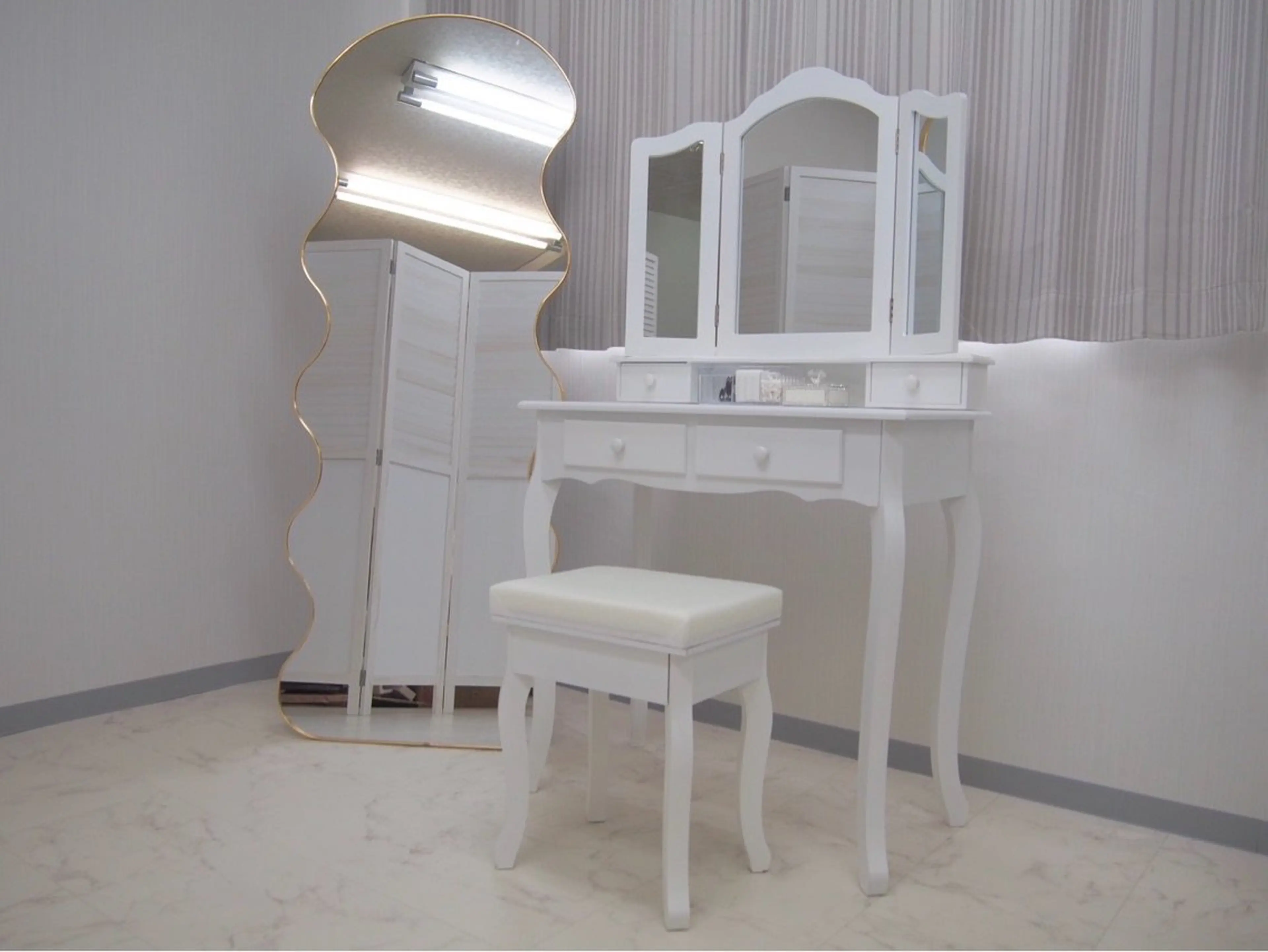 Stella（痩身、小顔）の内観・外観2