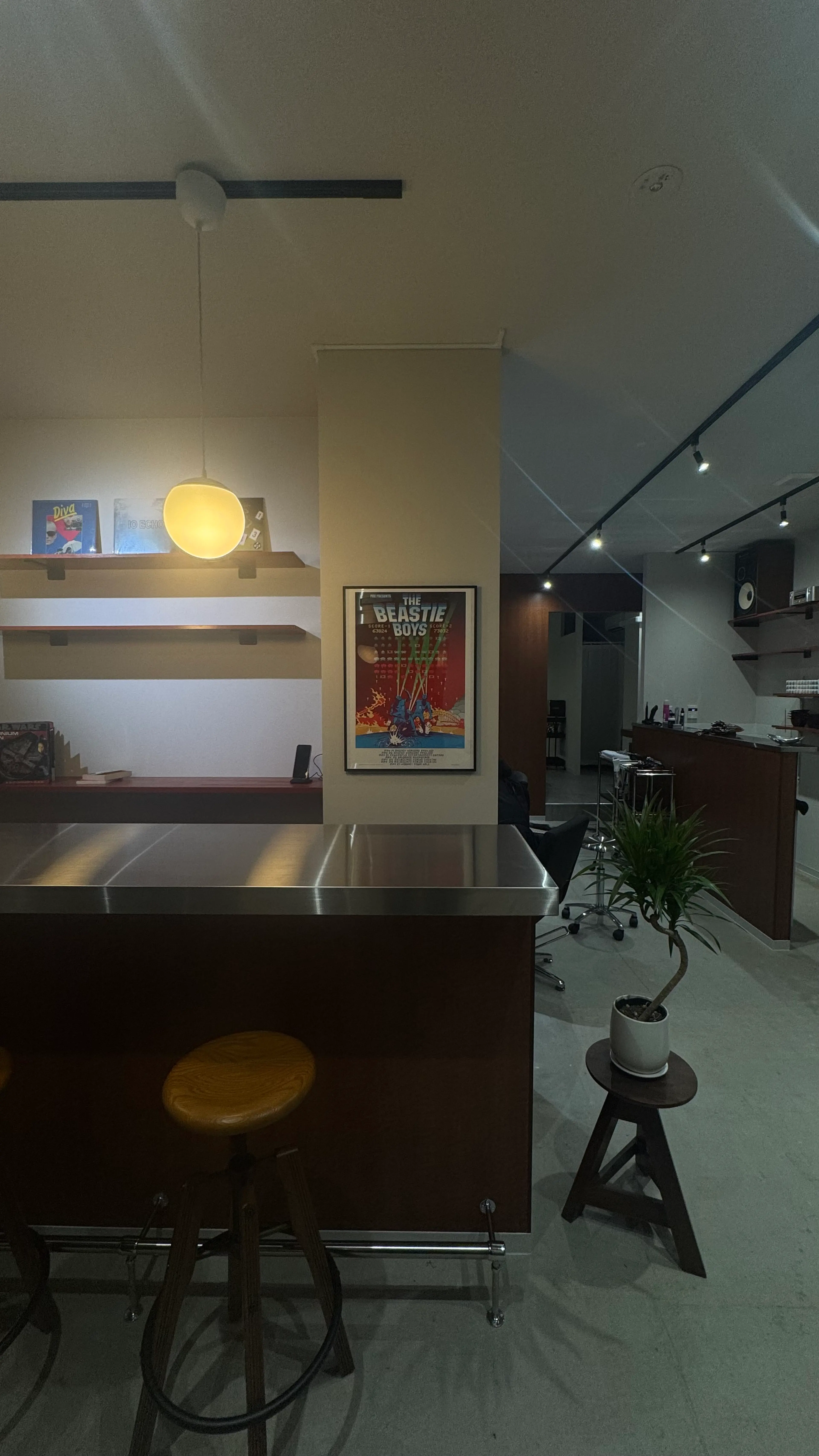 COUNTERの内観・外観2