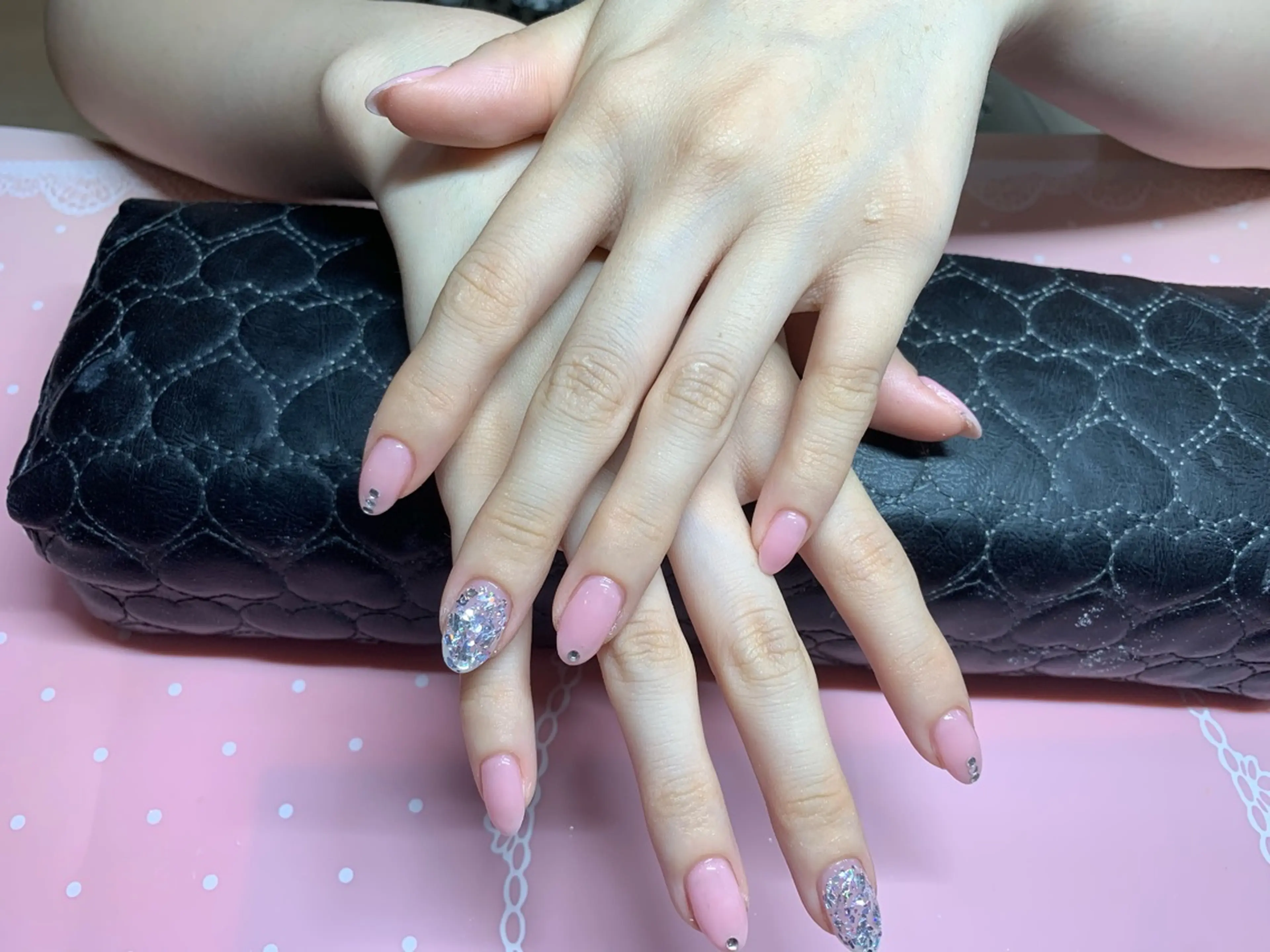 エス　ネイルサロンの内観・外観2