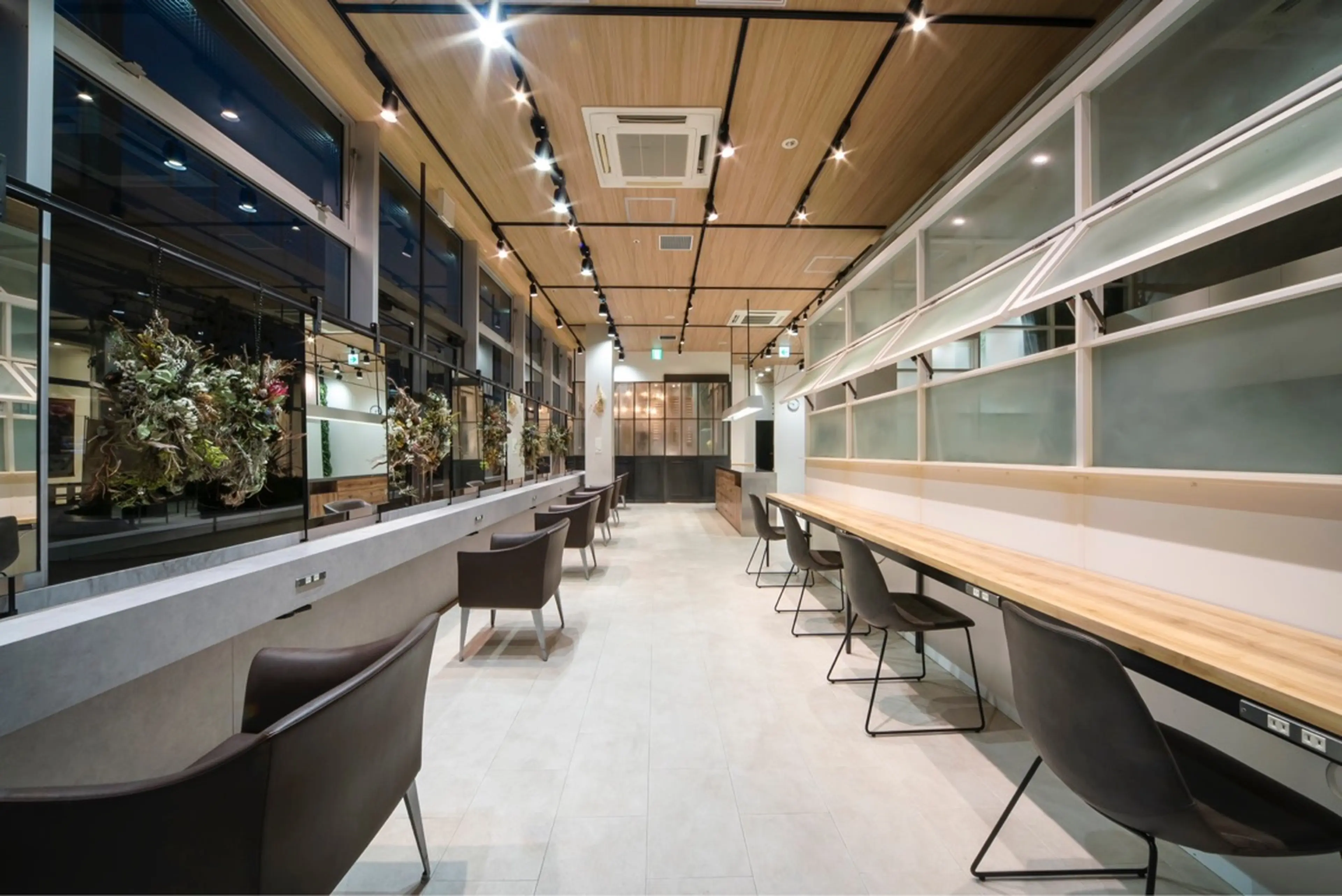 Lolonois森ノ宮店の内観・外観1