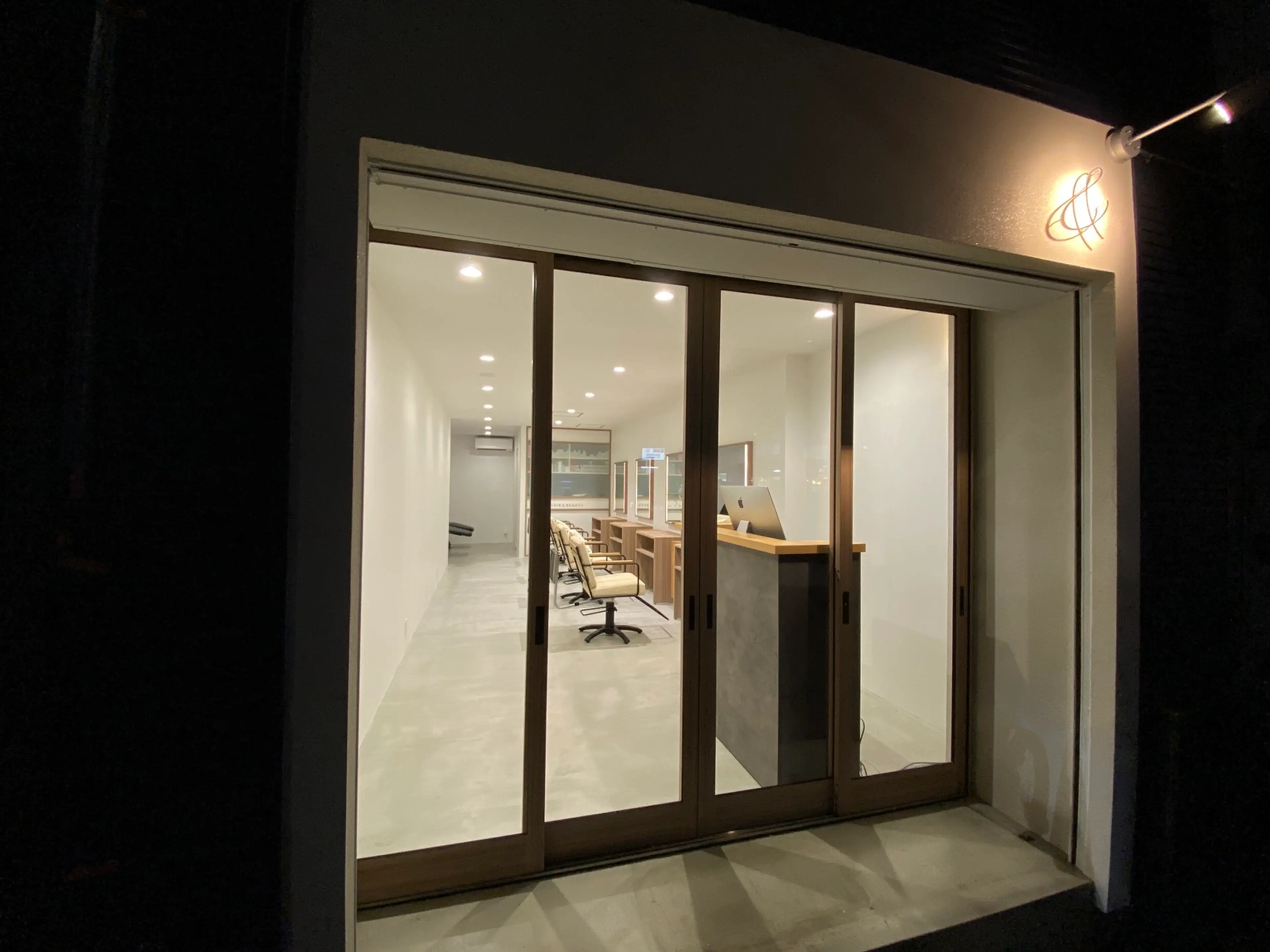 &新高円寺駅前店の内観・外観2