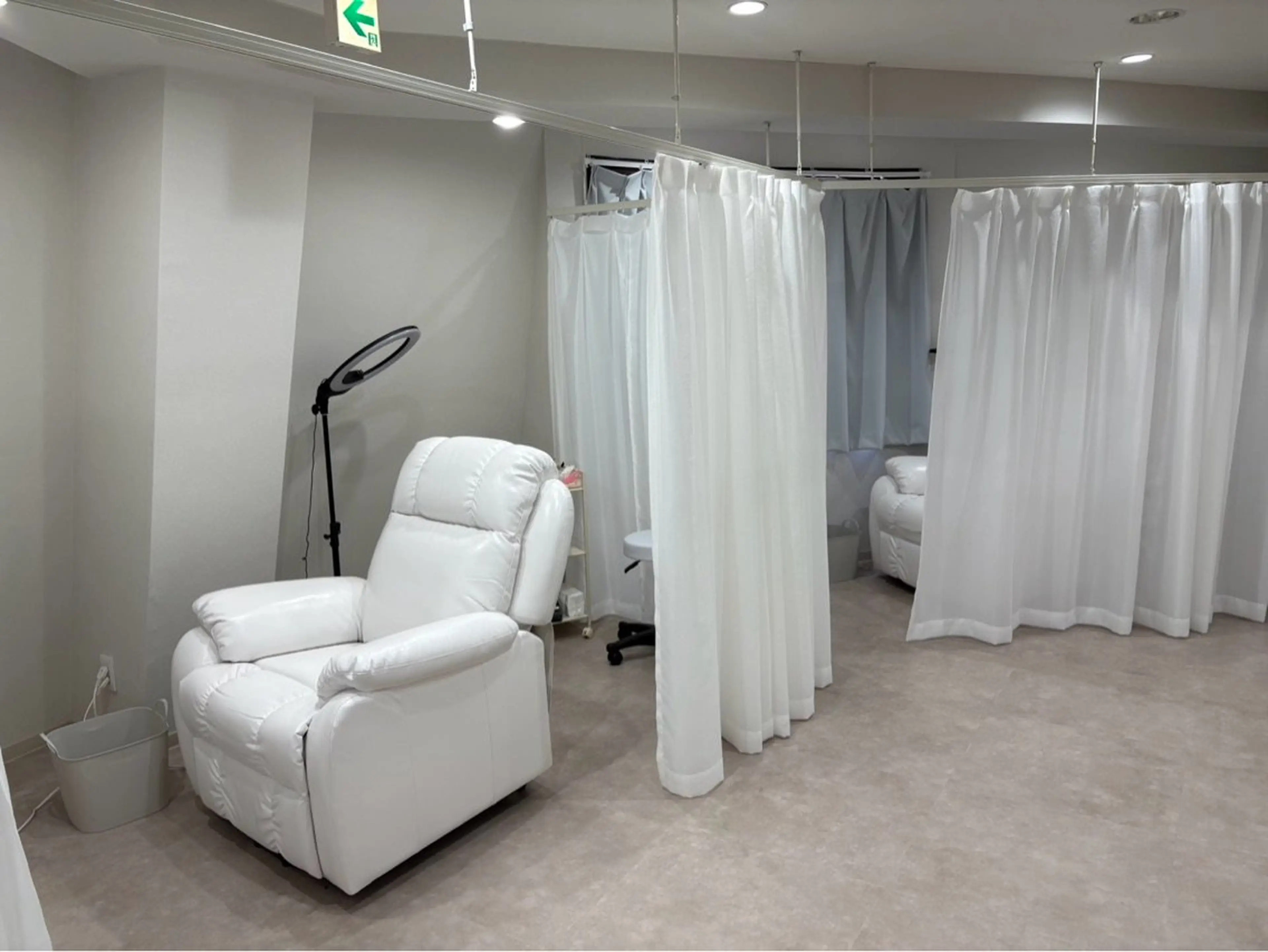 amii.大宮駅西口店の内観・外観2
