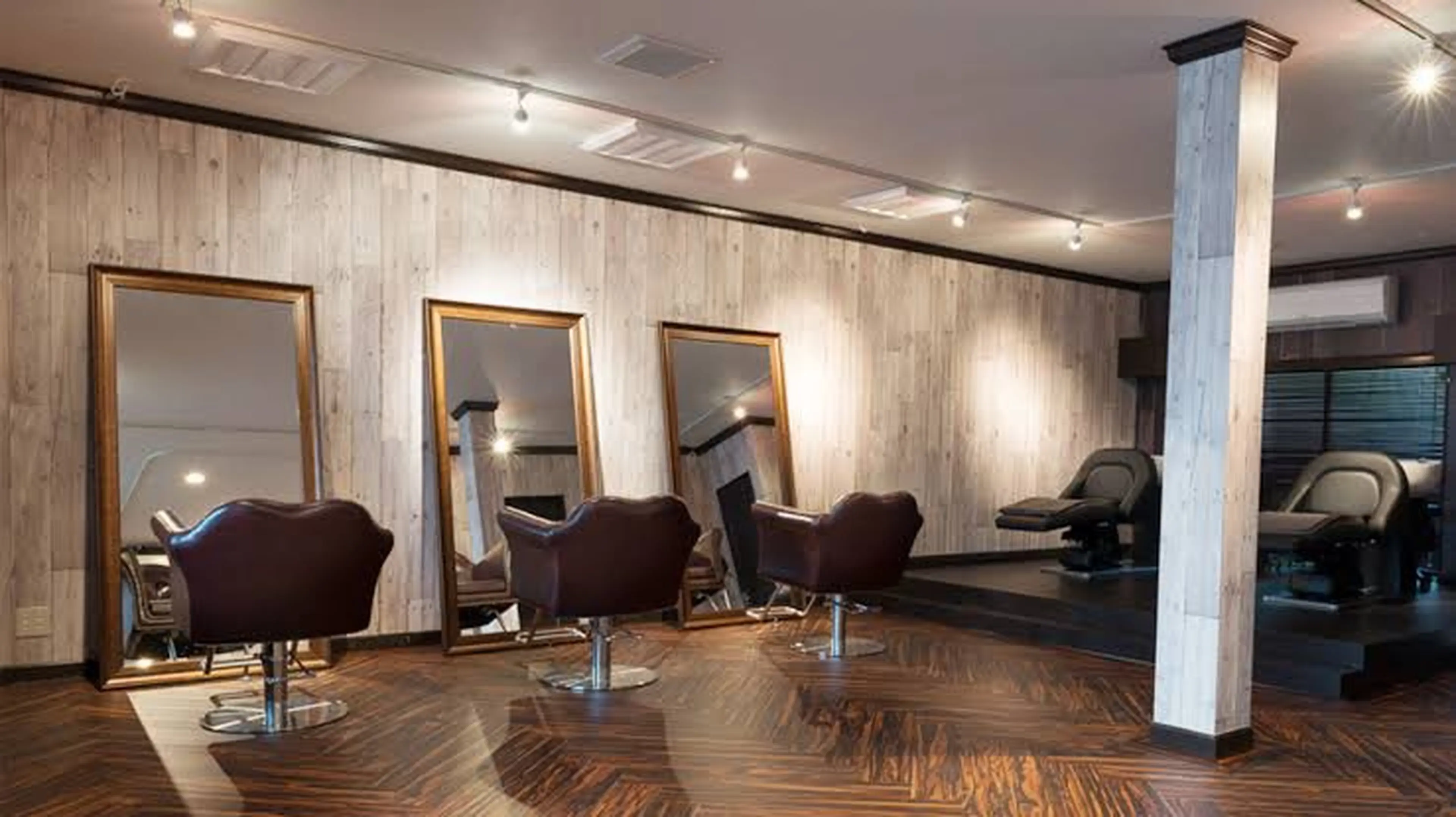 Lussoの内観・外観2