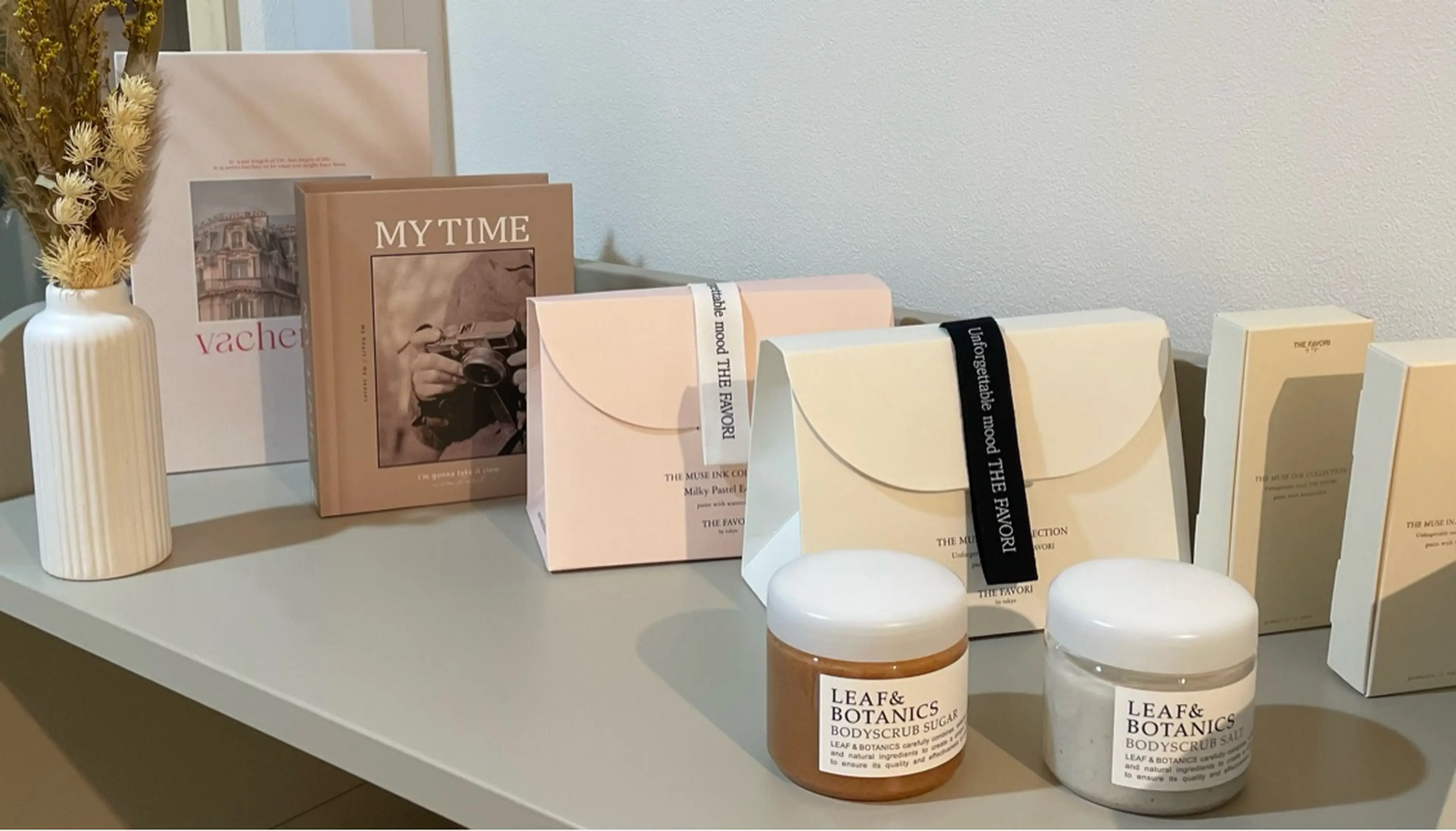 MARU NAIL 新宿の内観・外観3