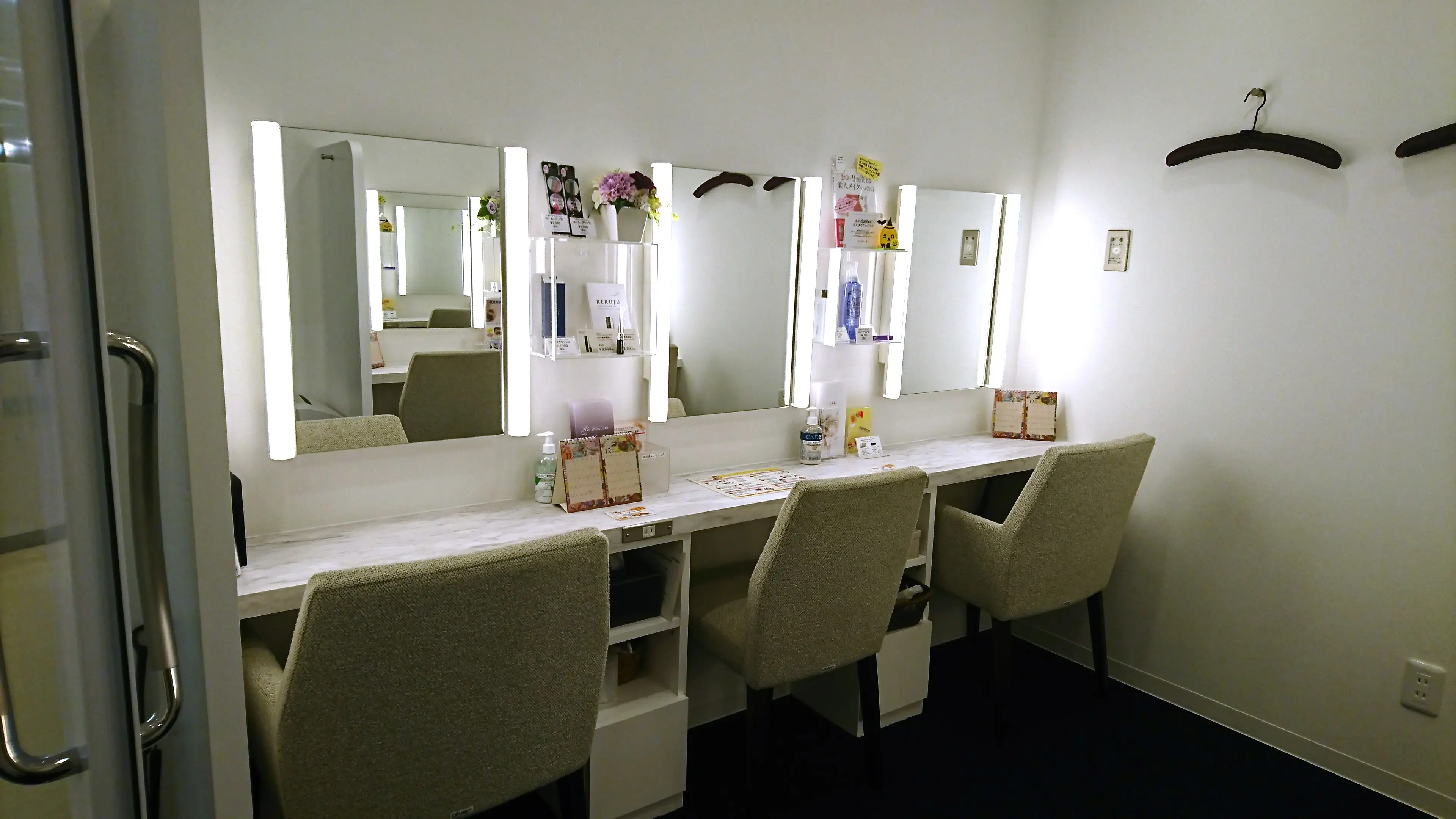 3Deyelash 近鉄上本町店の内観・外観3