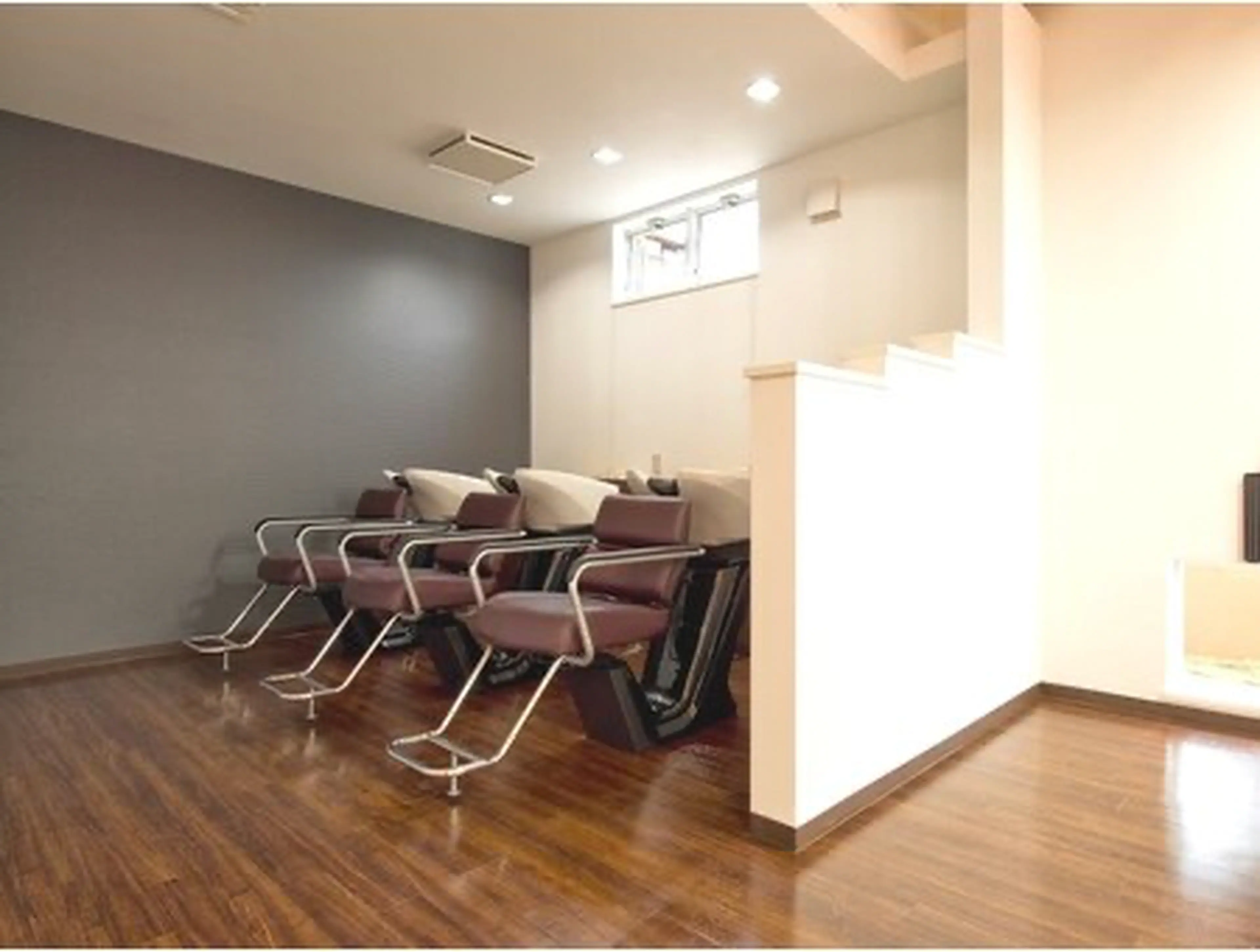 コンフェティひまわり高橋店の内観・外観3