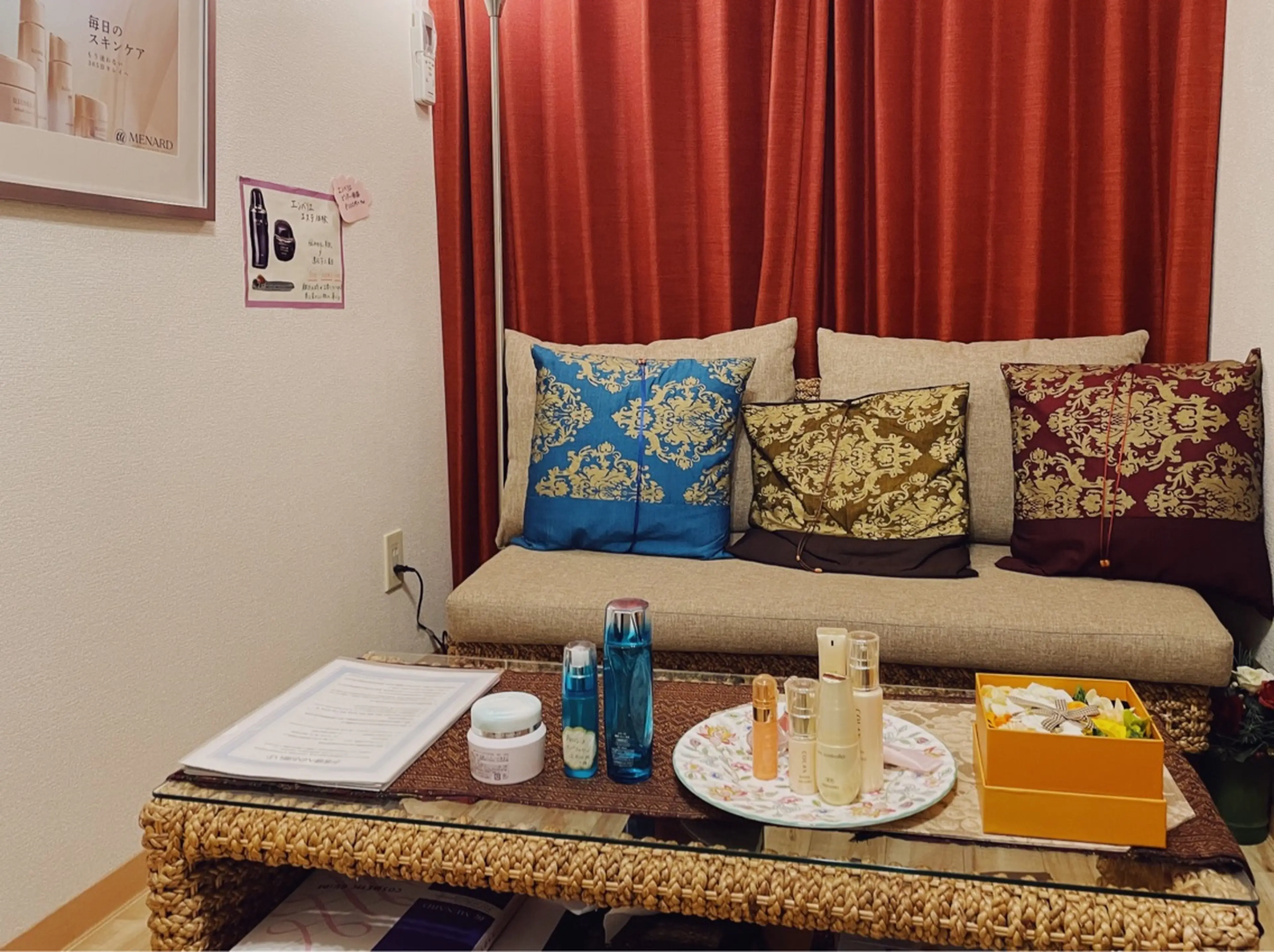 メナードフェイシャルサロン三鷹駅南の内観・外観2