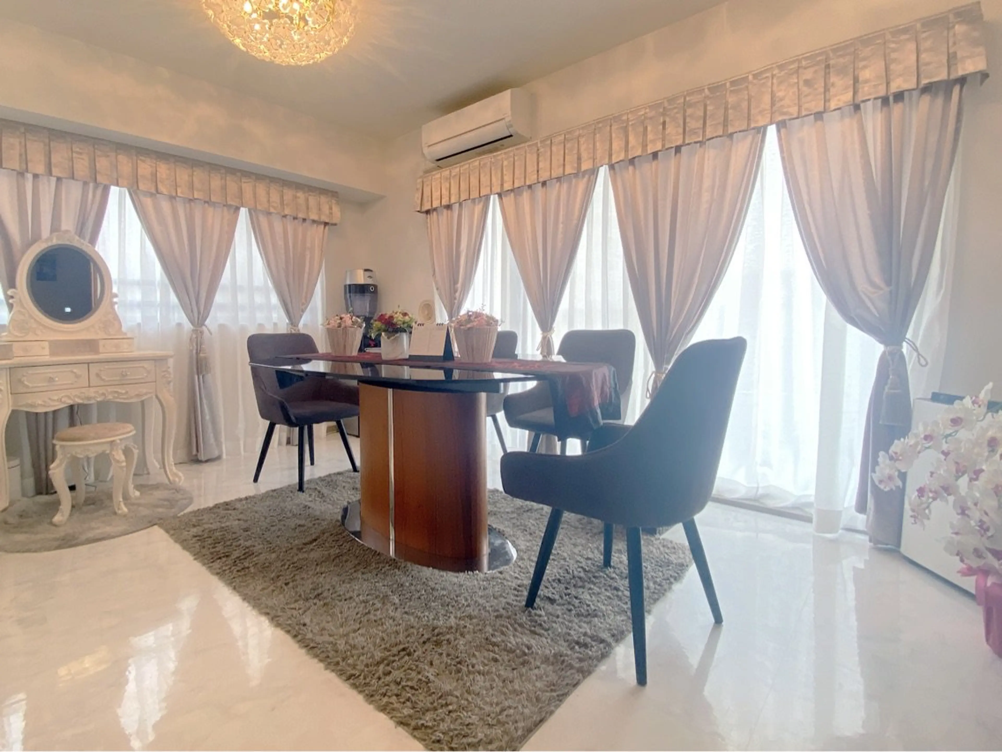 リヴァセルの内観・外観2