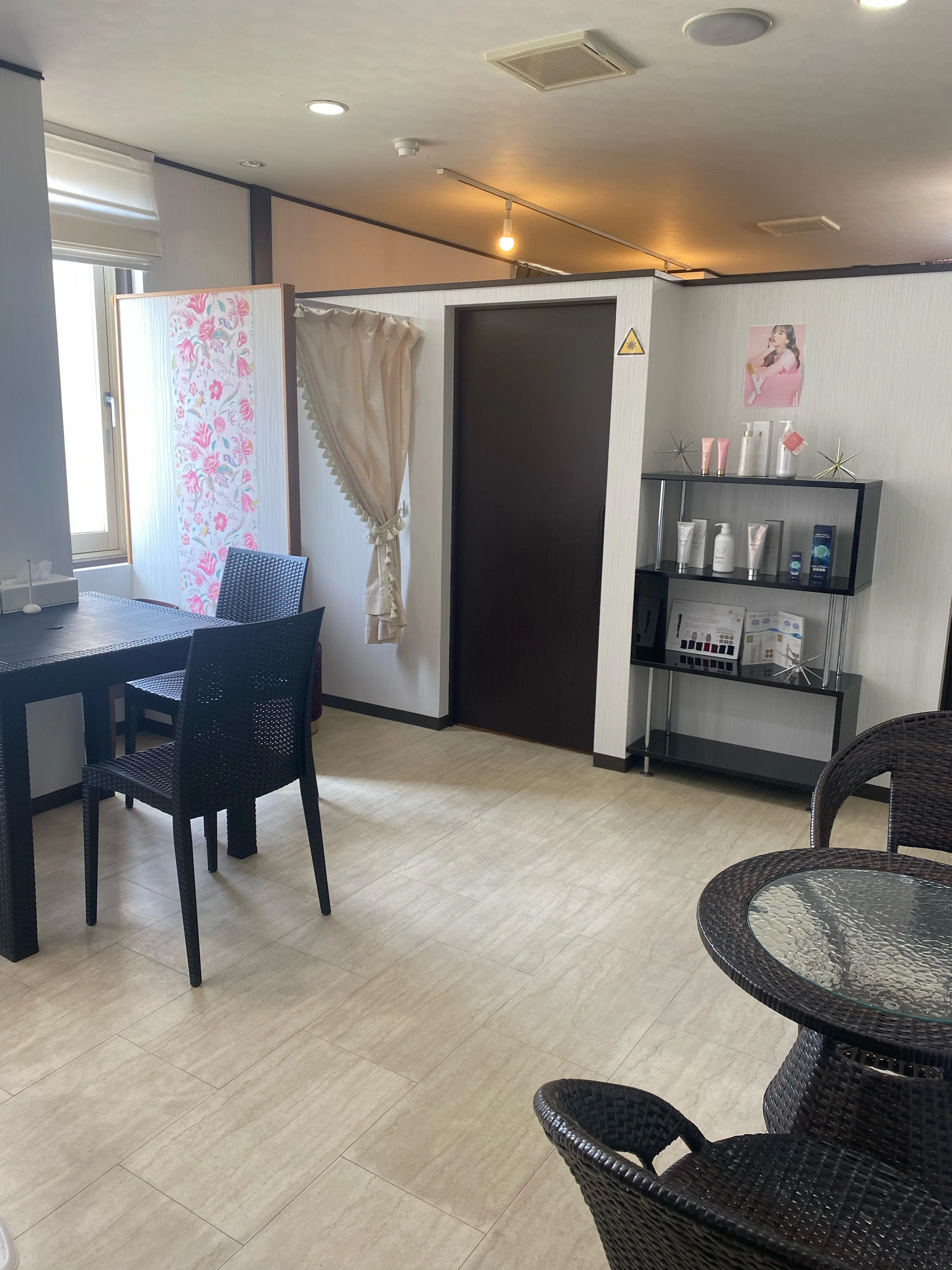 脱毛サロン「リンリン」 星ヶ丘店の内観・外観1