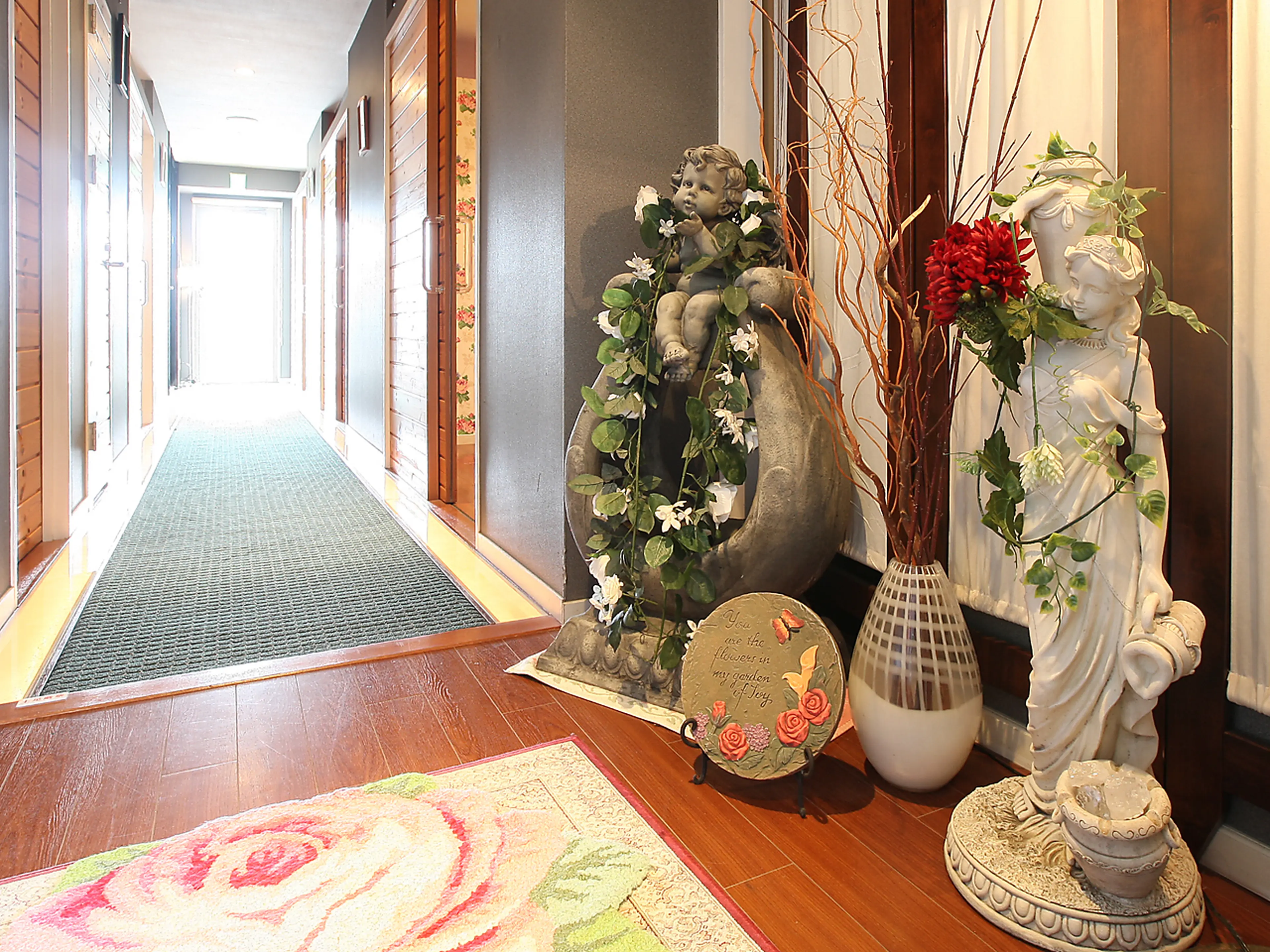 Anelaの内観・外観2