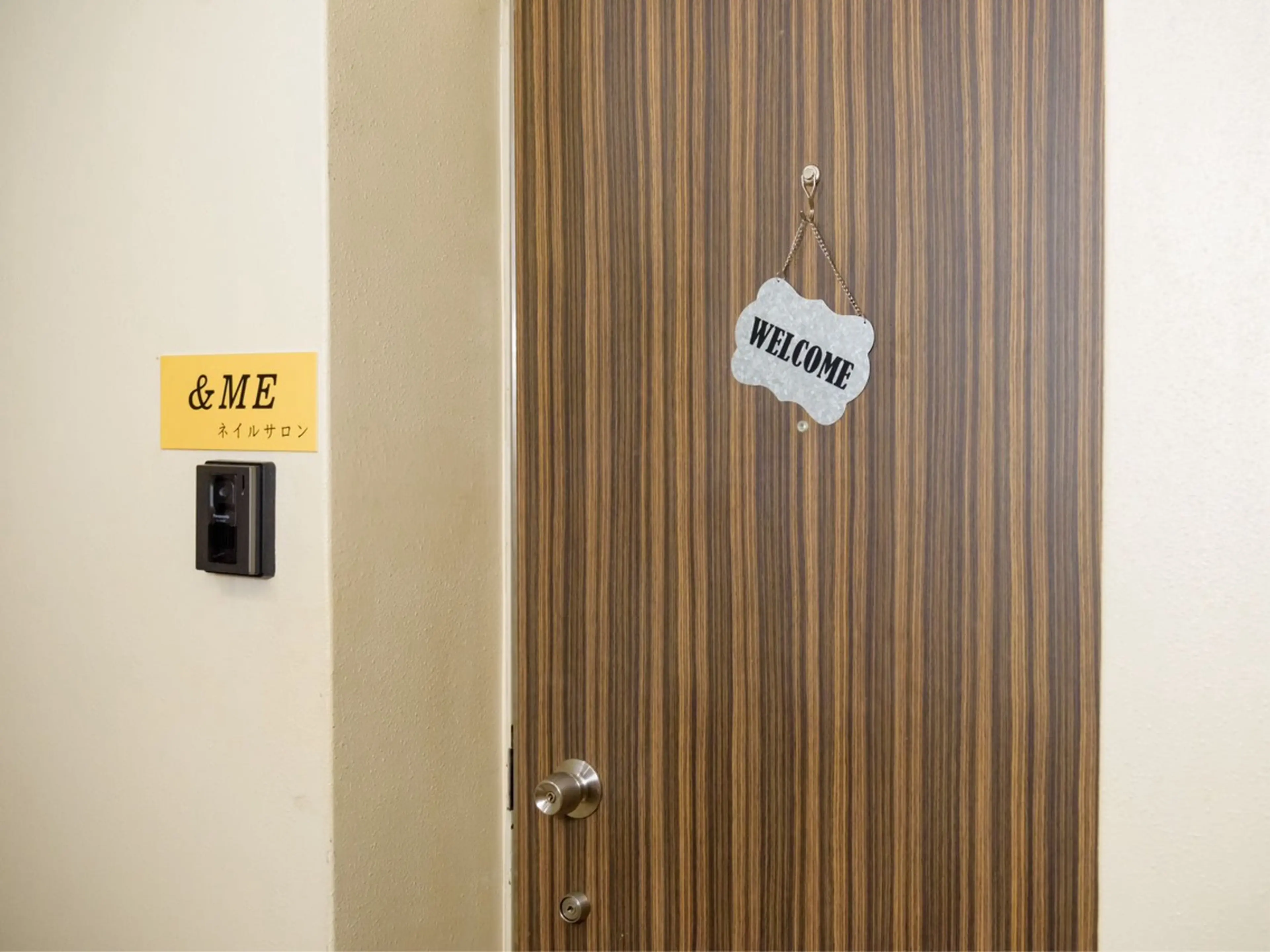 ＆MEネイルサロン 横浜西口店の内観・外観3