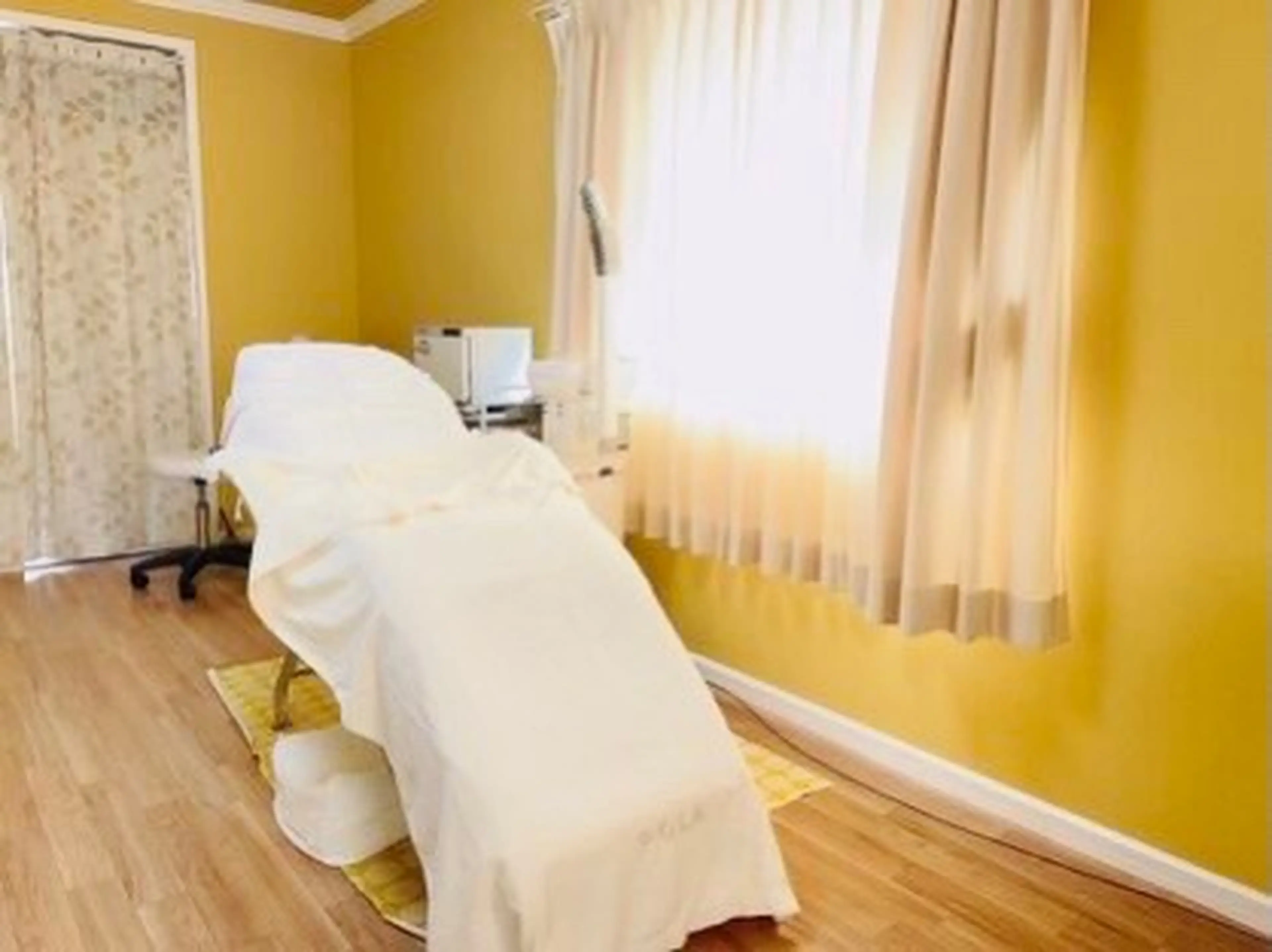 POLA大倉山店の内観・外観2